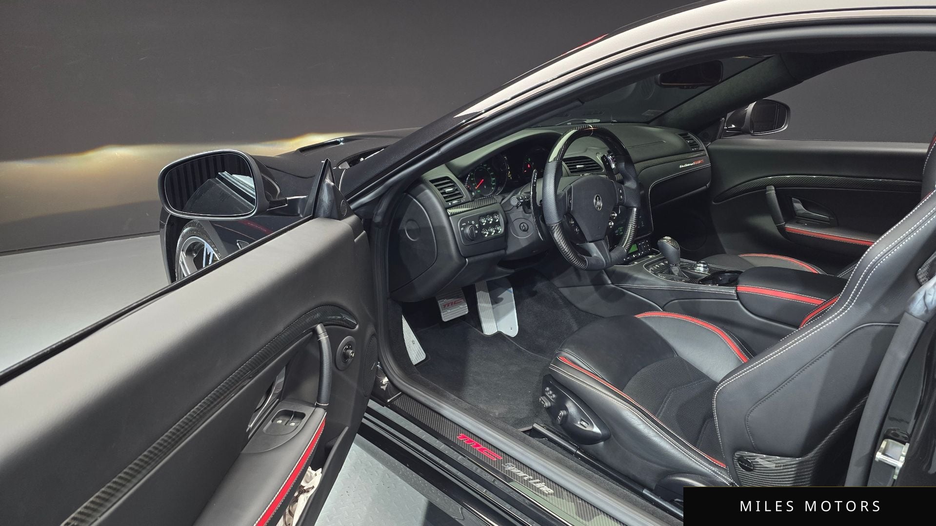 Maserati GranTurismo 2018 — миниатюра 10