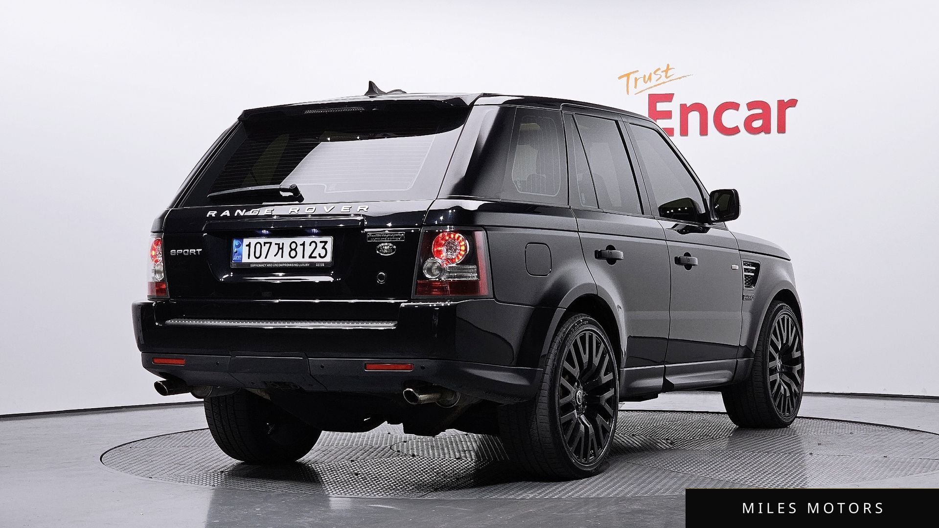 Land Rover Range Rover Sport 2011 — миниатюра 2