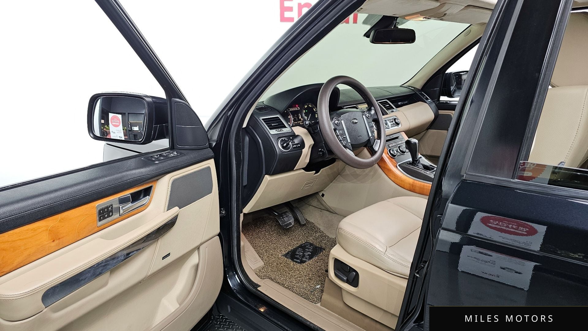 Land Rover Range Rover Sport 2011 — миниатюра 11