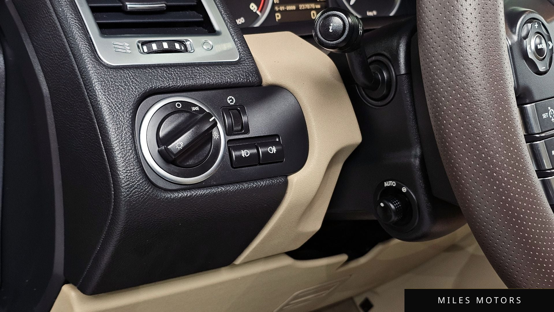 Land Rover Range Rover Sport 2011 — миниатюра 16
