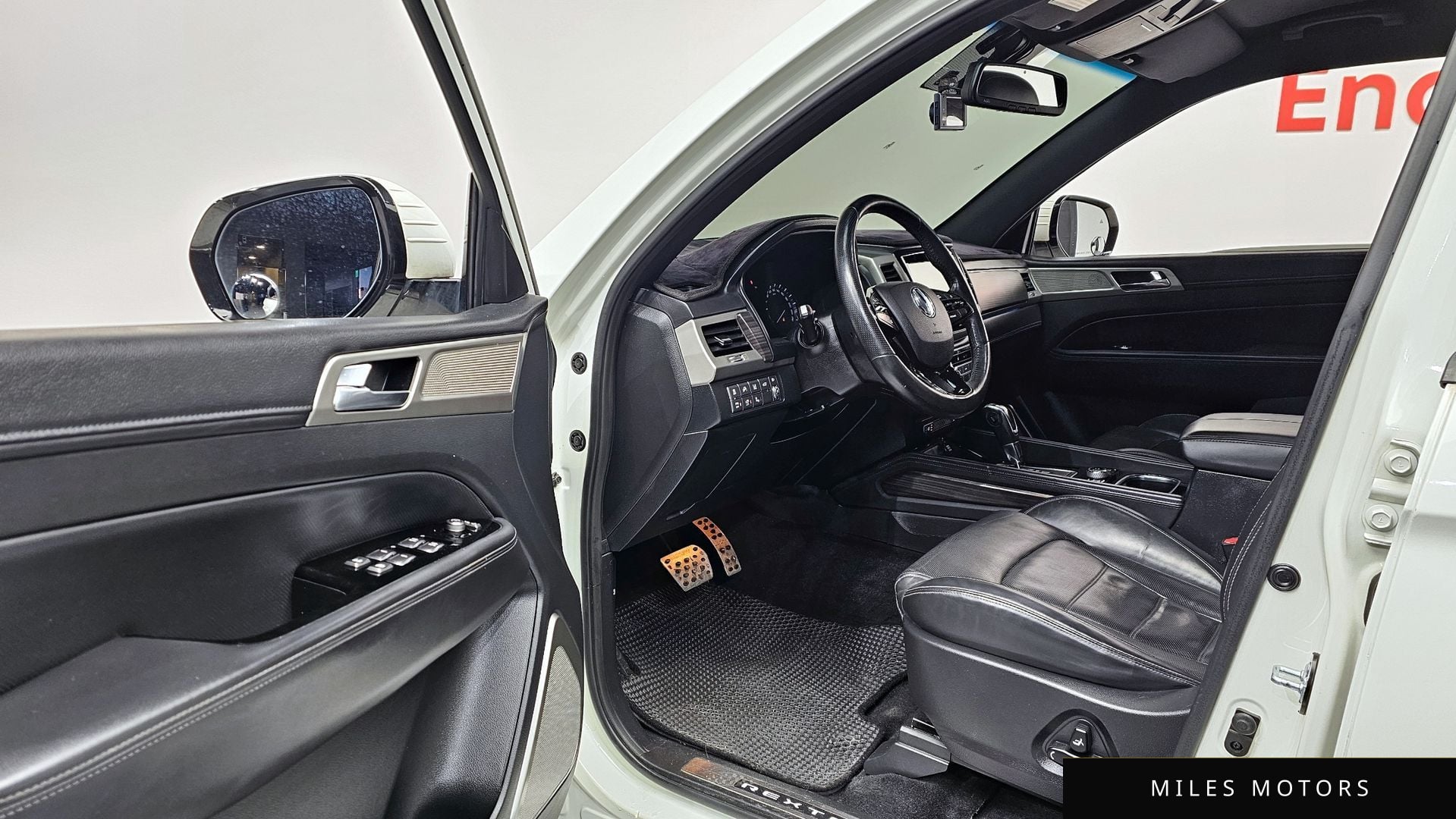 KG Mobility G4 렉스턴 2018 — миниатюра 11