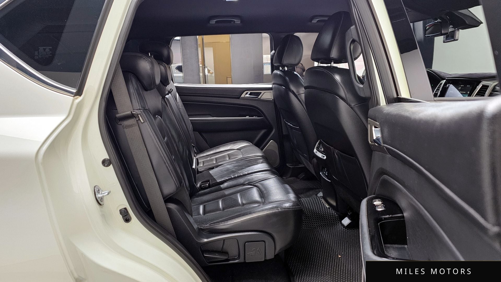 KG Mobility G4 렉스턴 2018 — миниатюра 12