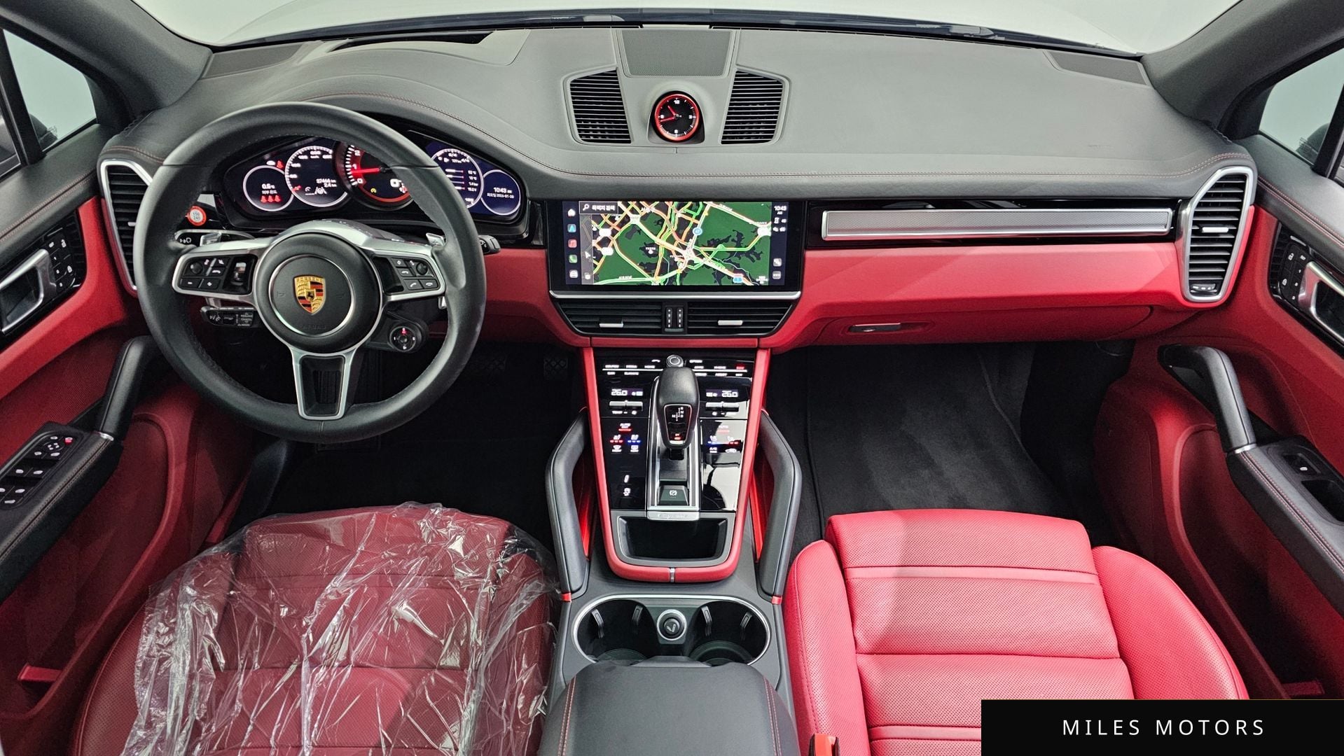 Porsche Cayenne 2023 — миниатюра 7