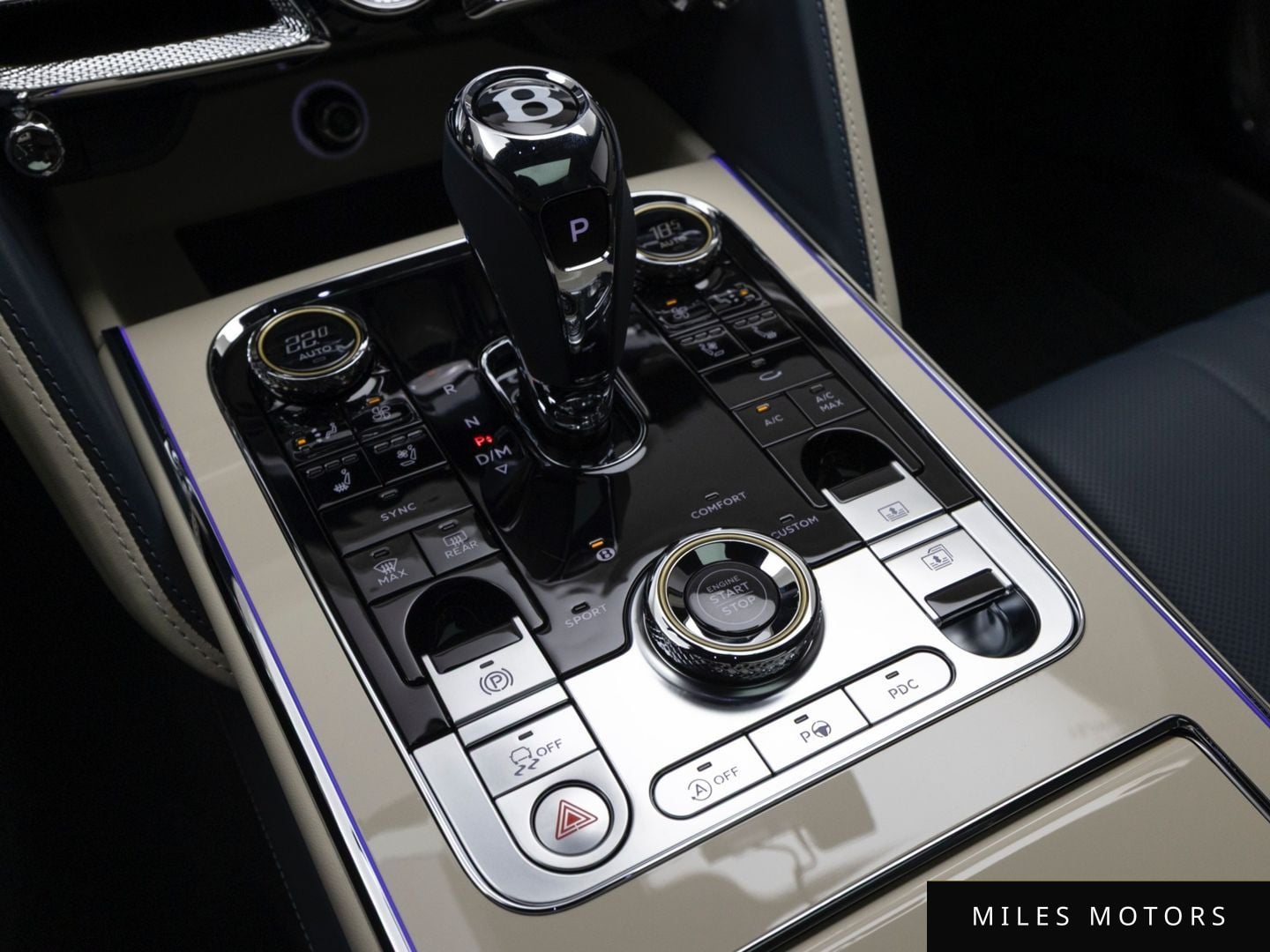 Bentley Flying Spur 2024 — миниатюра 10