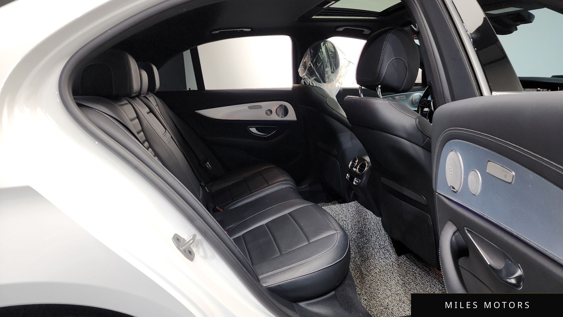 Mercedes-Benz E-Class W213 2021 — миниатюра 12