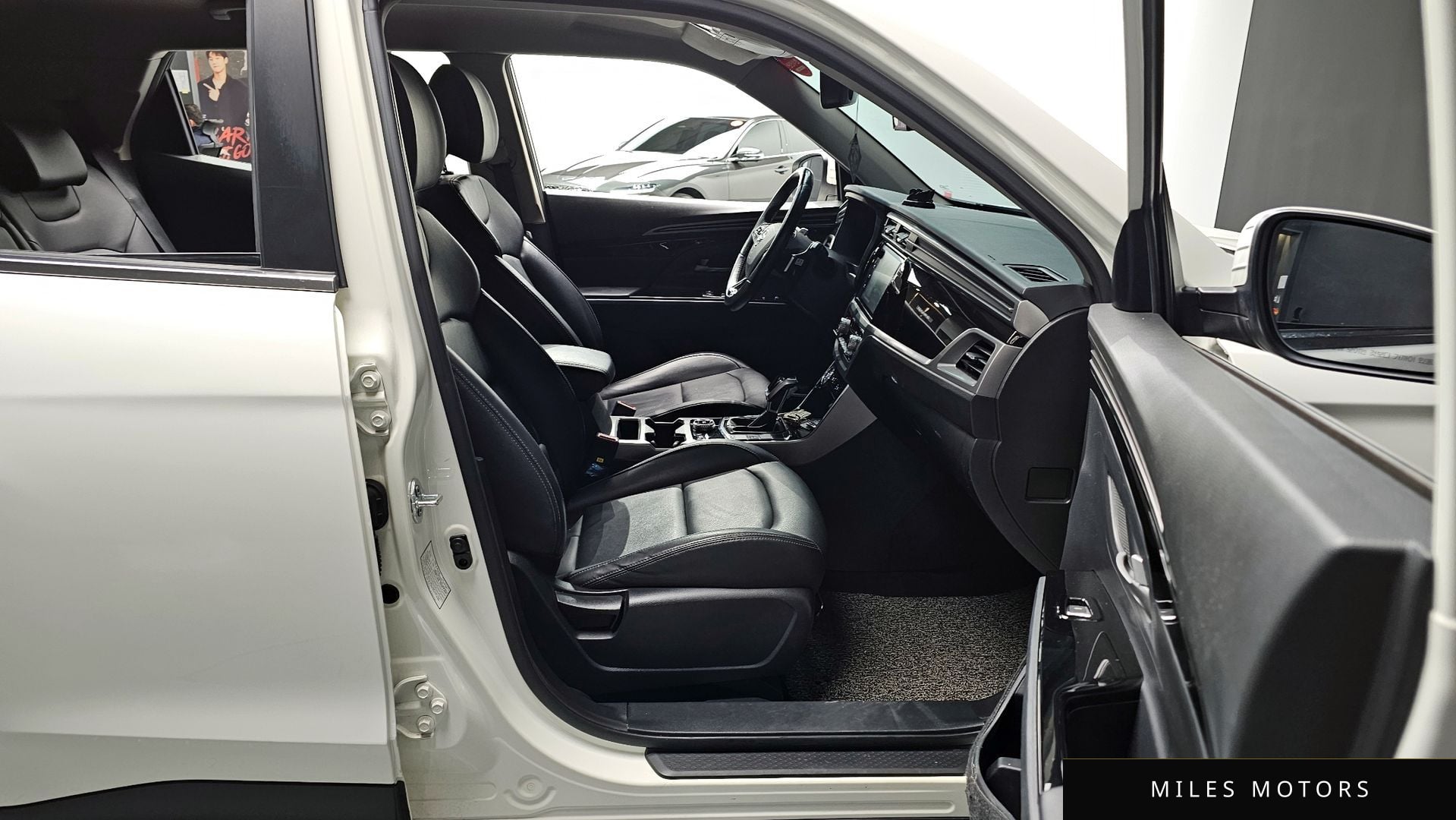 KG Mobility Beautiful Korando 2021 — миниатюра 11