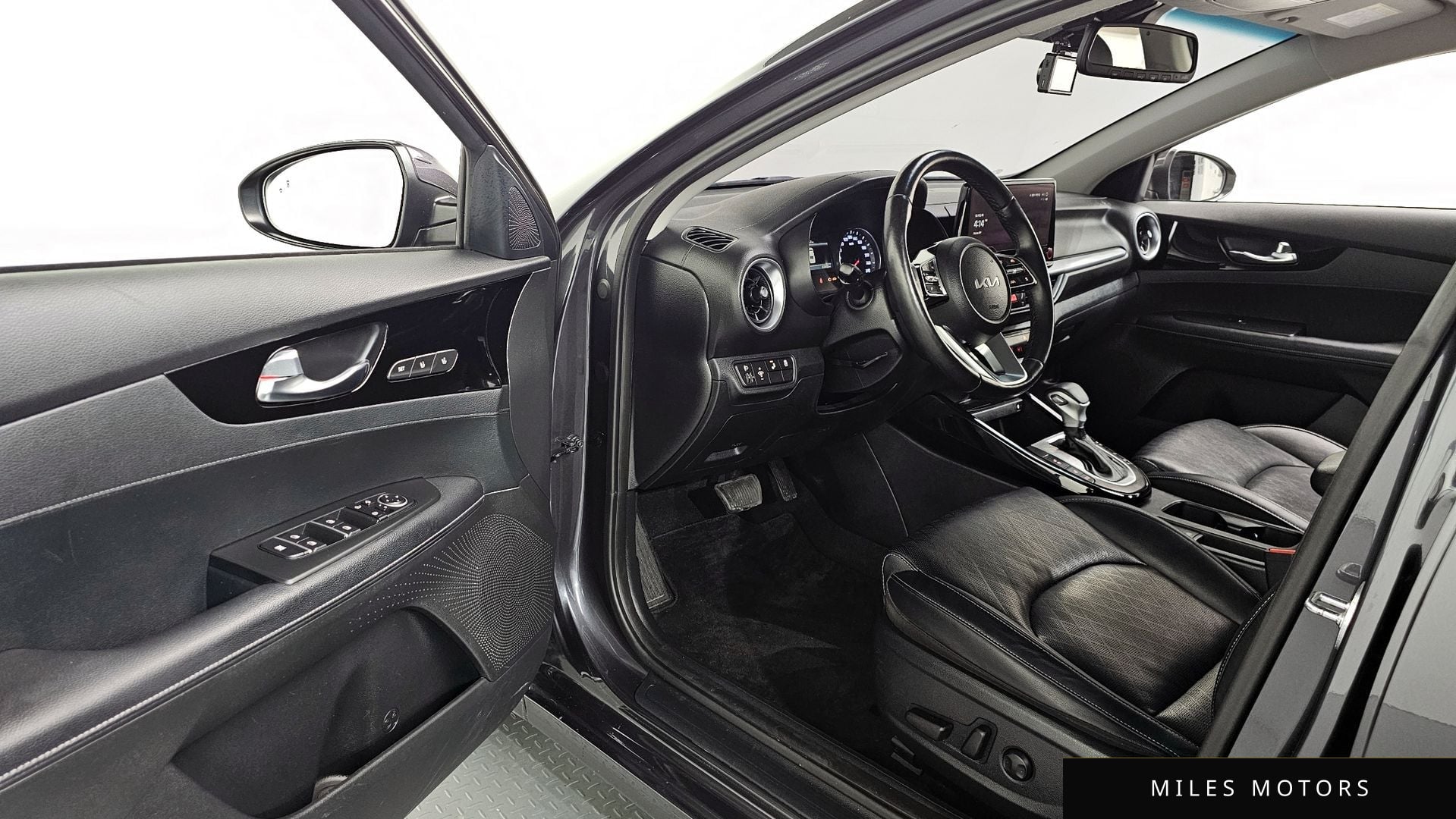 Kia K3 2022 — миниатюра 11