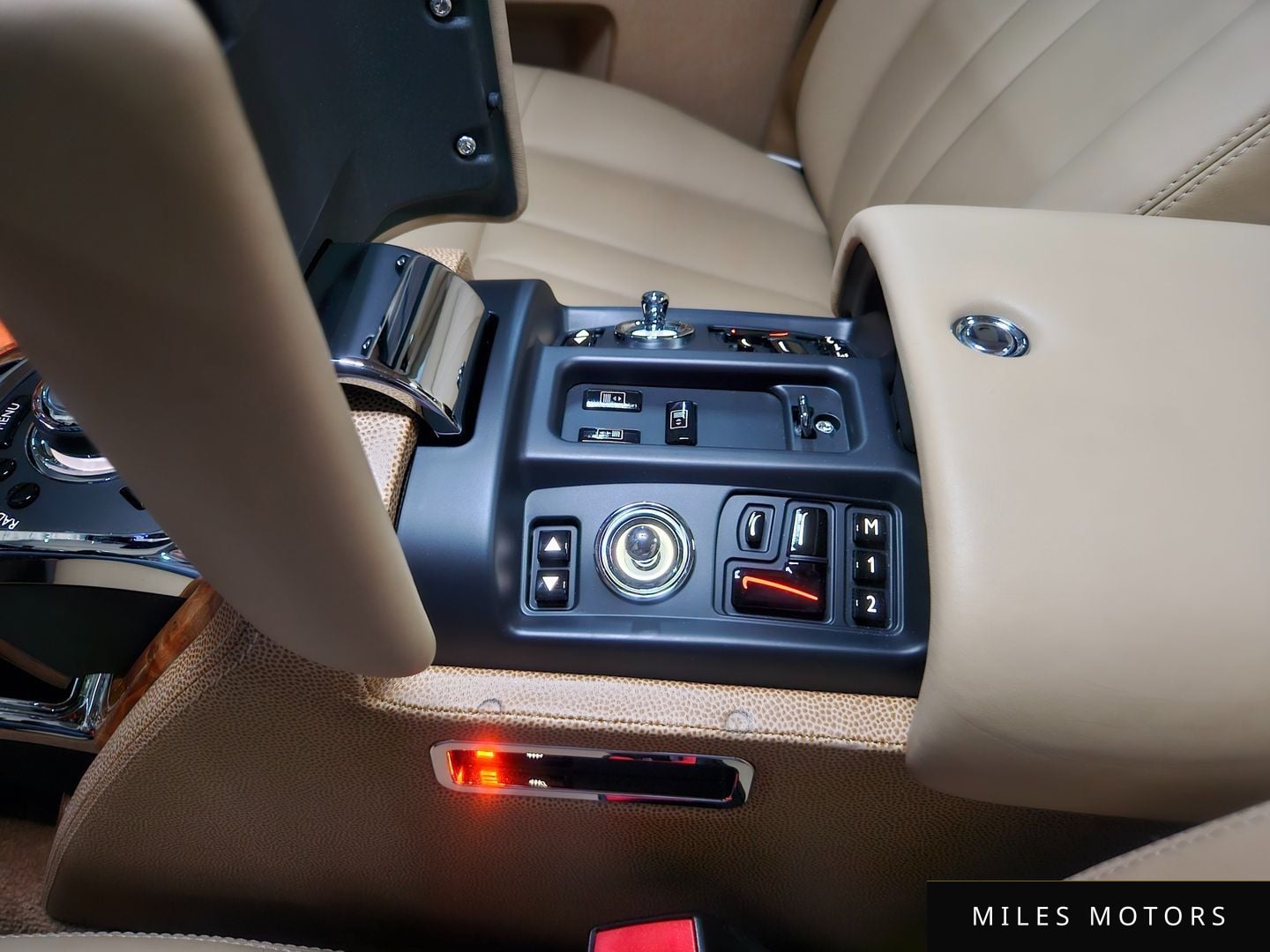 Rolls-Royce 팬텀 2014 — миниатюра 15