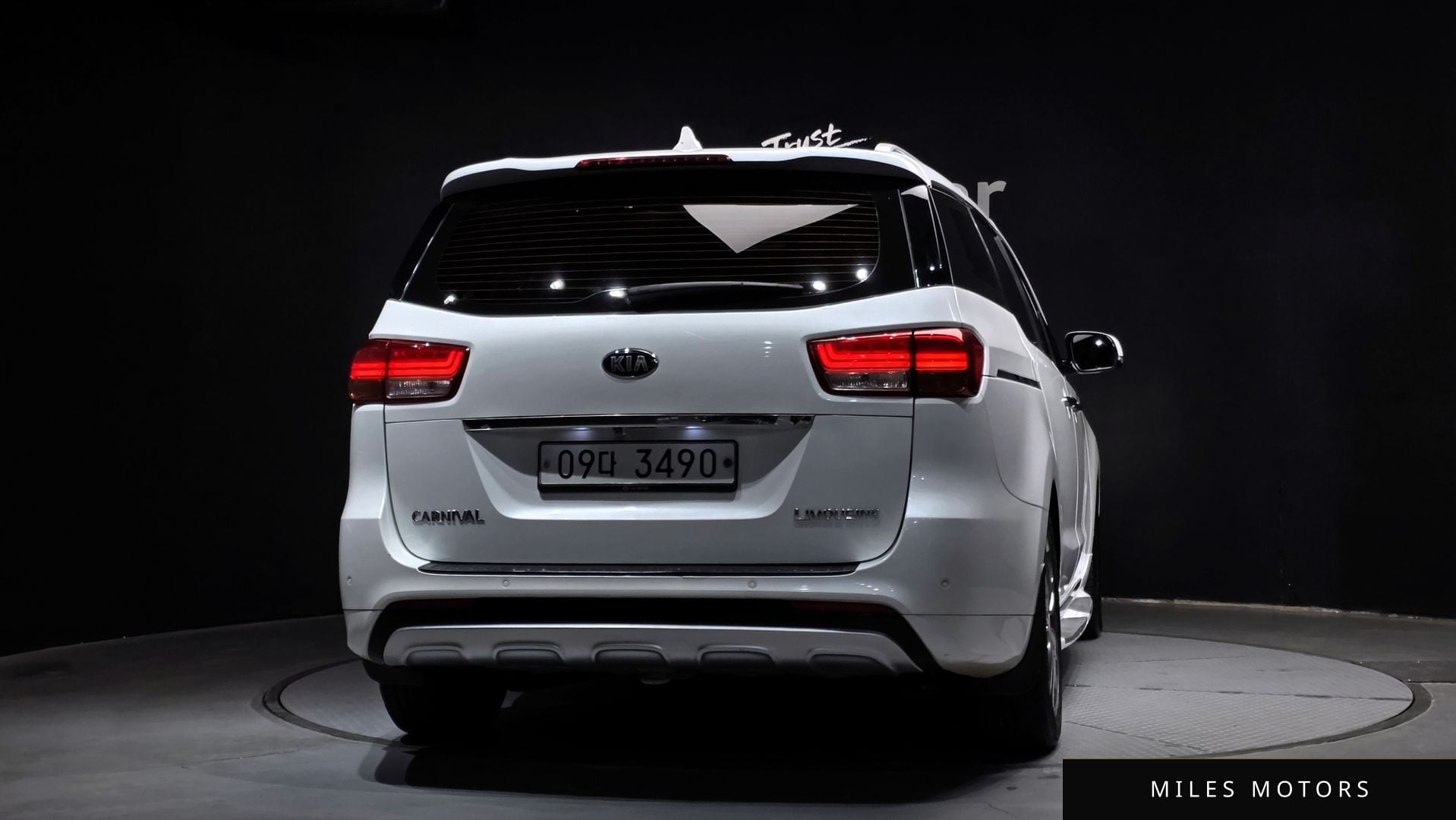 Kia Canival 2018 — миниатюра 4
