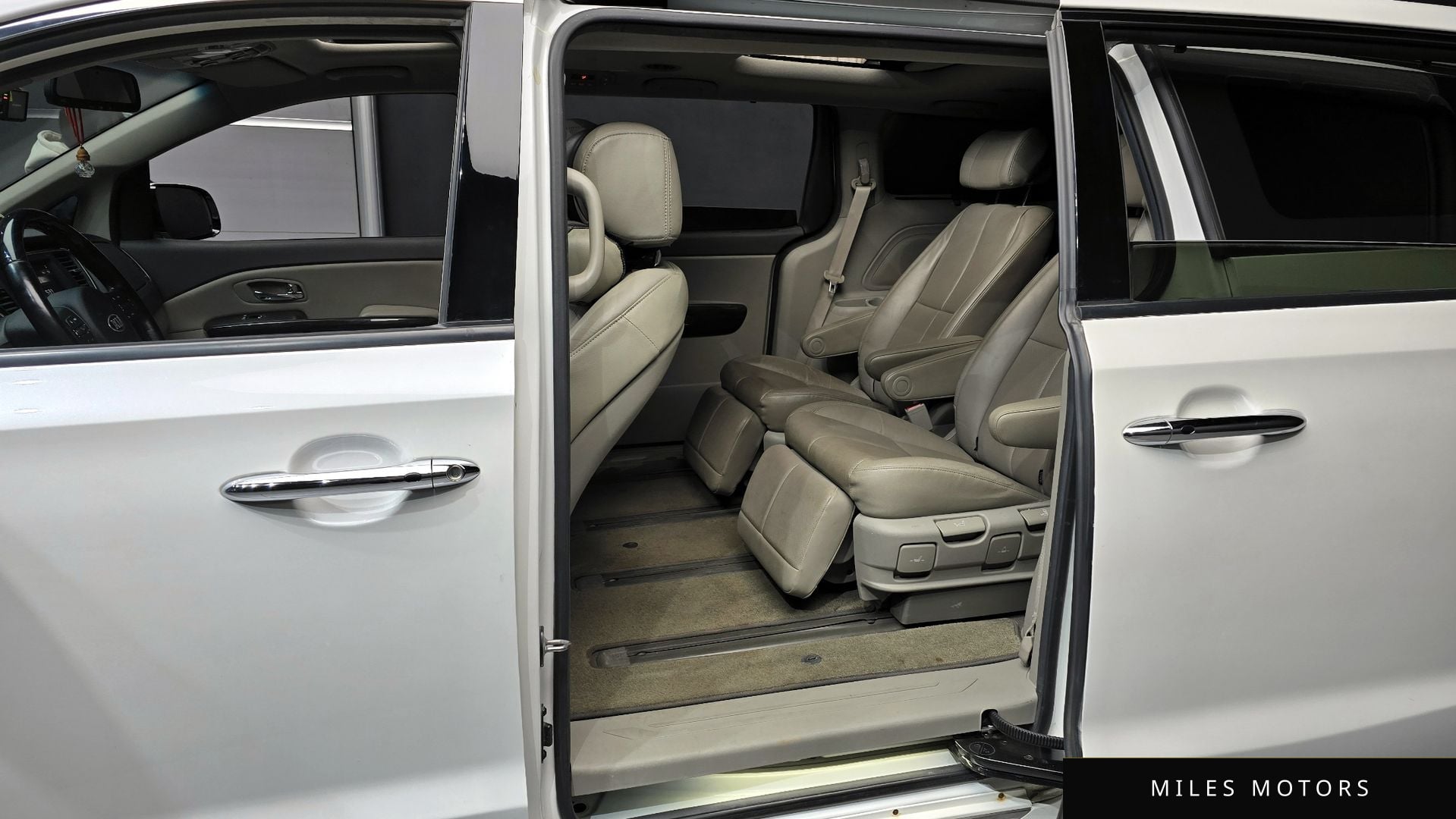 Kia Canival 2018 — миниатюра 12