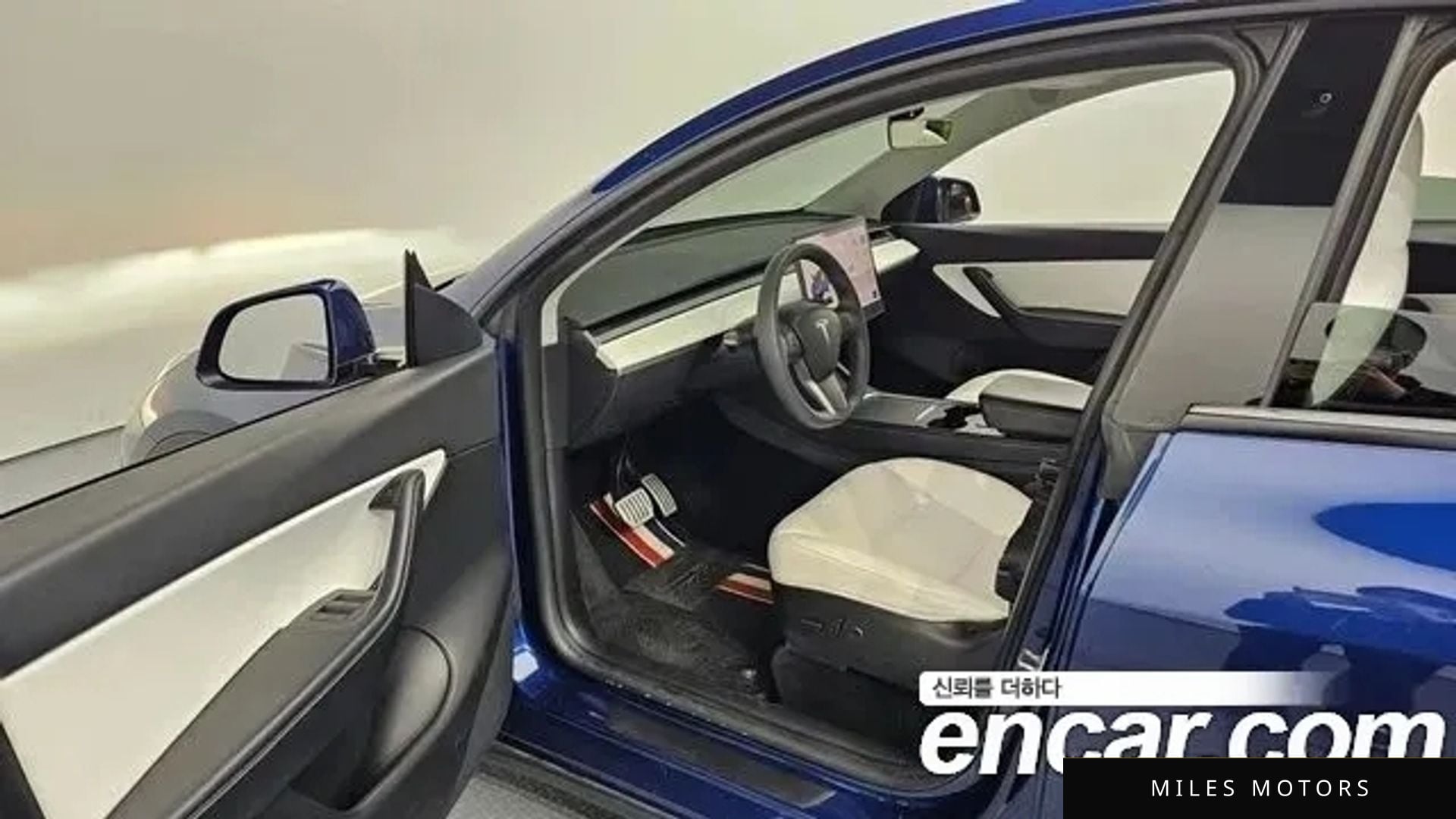 Tesla Model Y 2021 — миниатюра 11