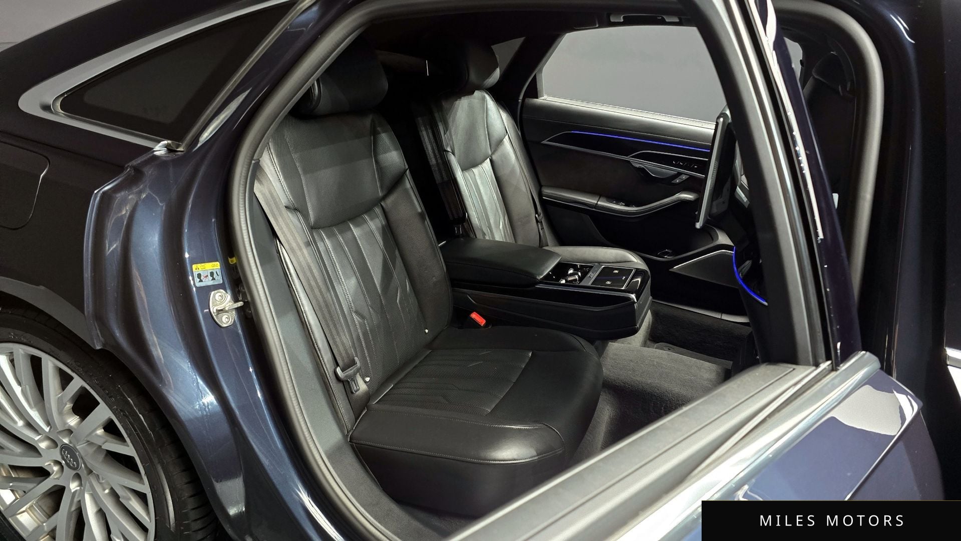 Audi A8 (D5) 2020 — миниатюра 12