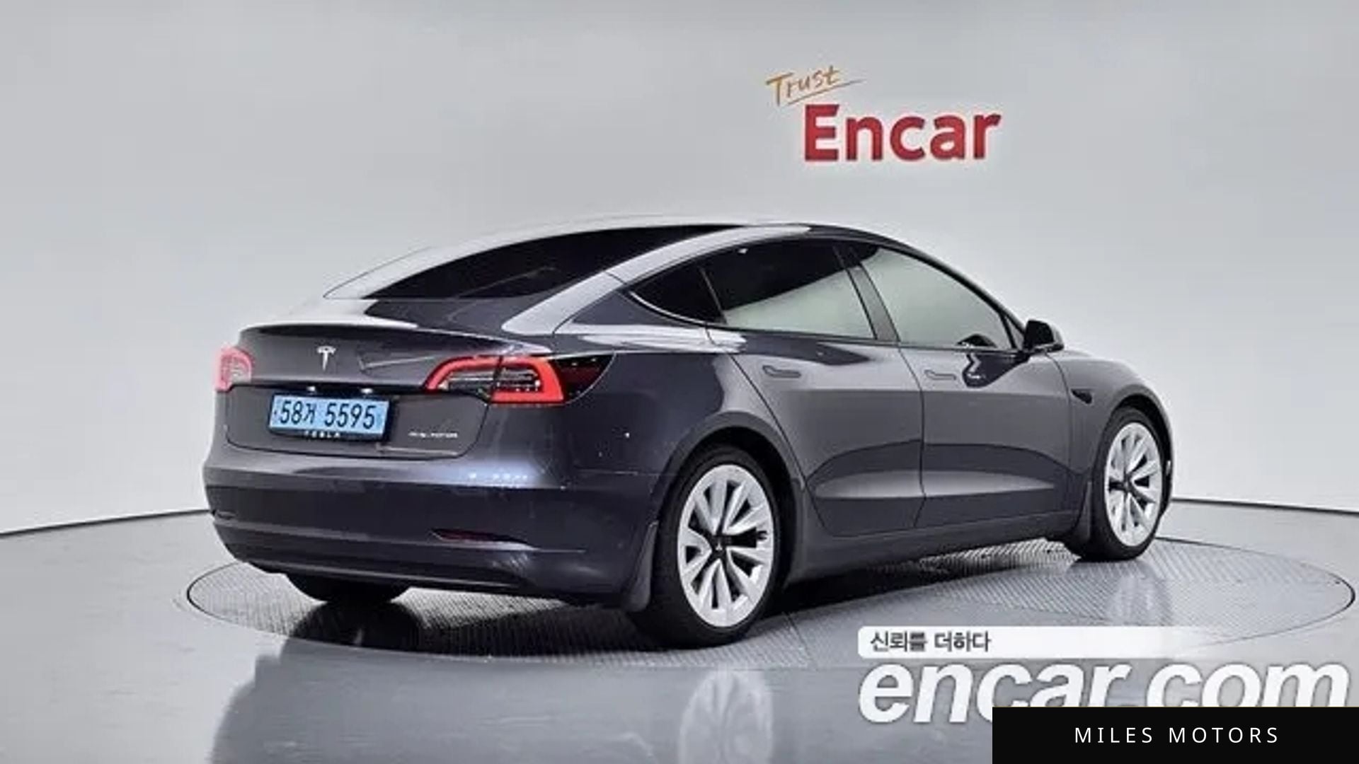 Tesla Model 3 2021 — миниатюра 2
