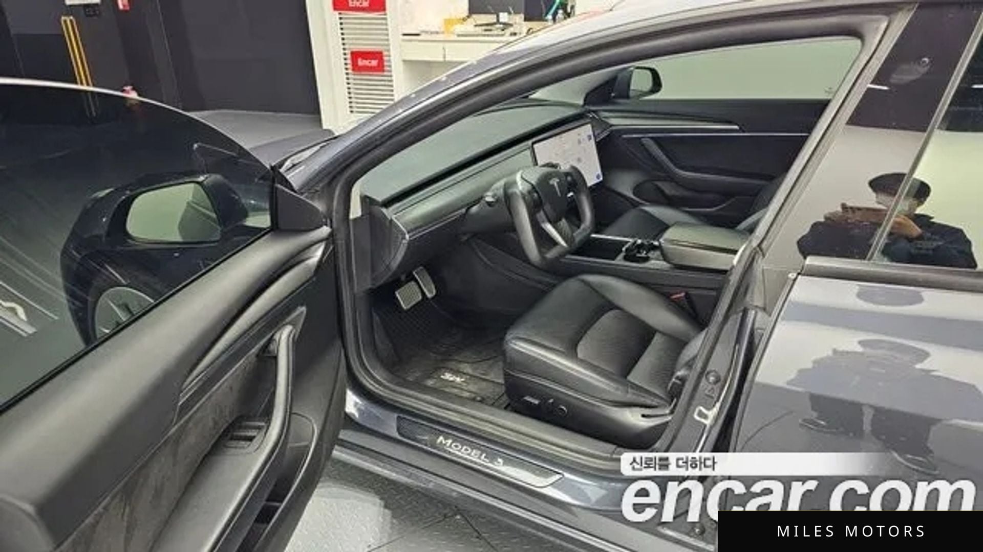 Tesla Model 3 2021 — миниатюра 11