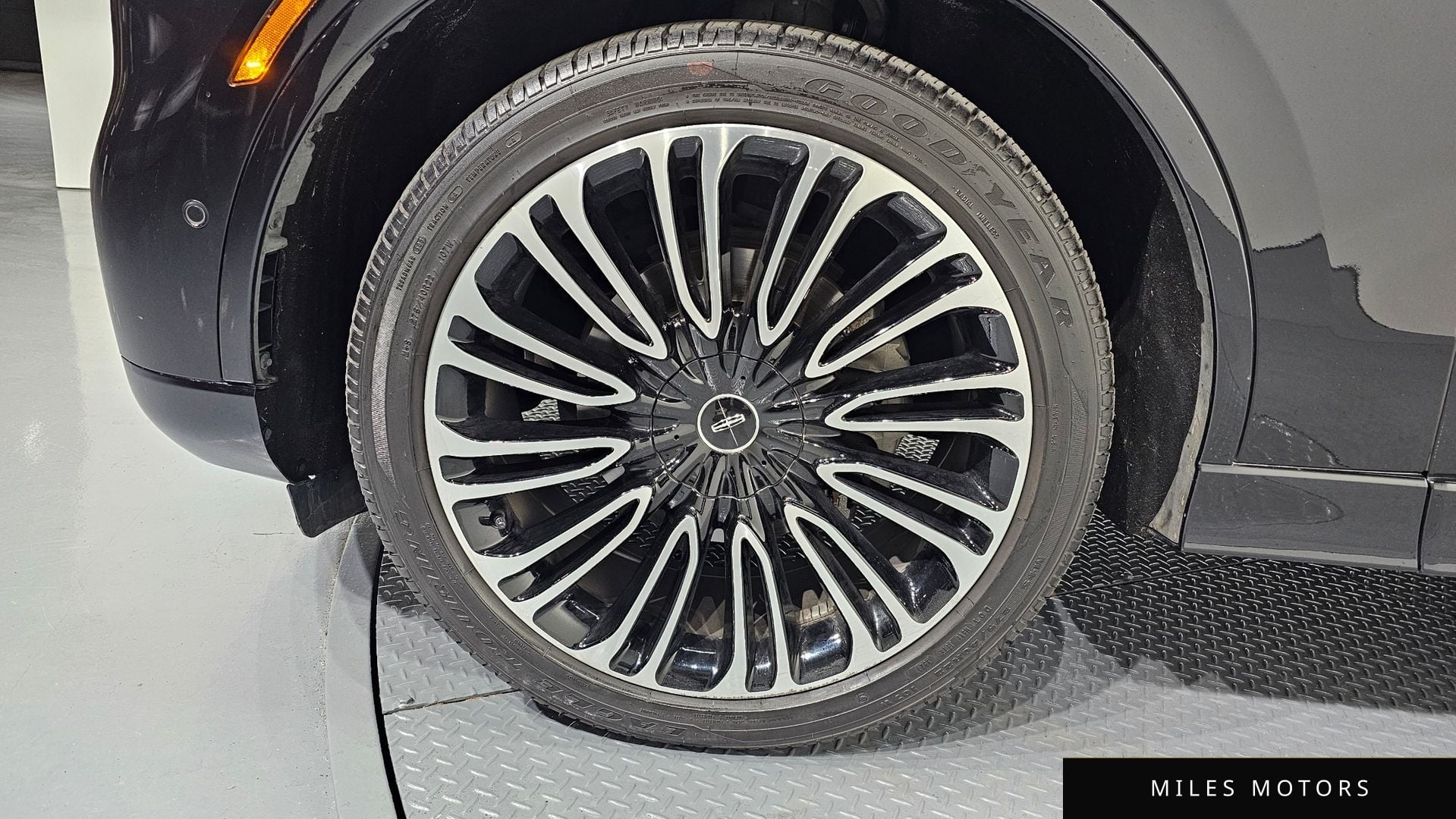 Lincoln Aviator 2022 — миниатюра 5