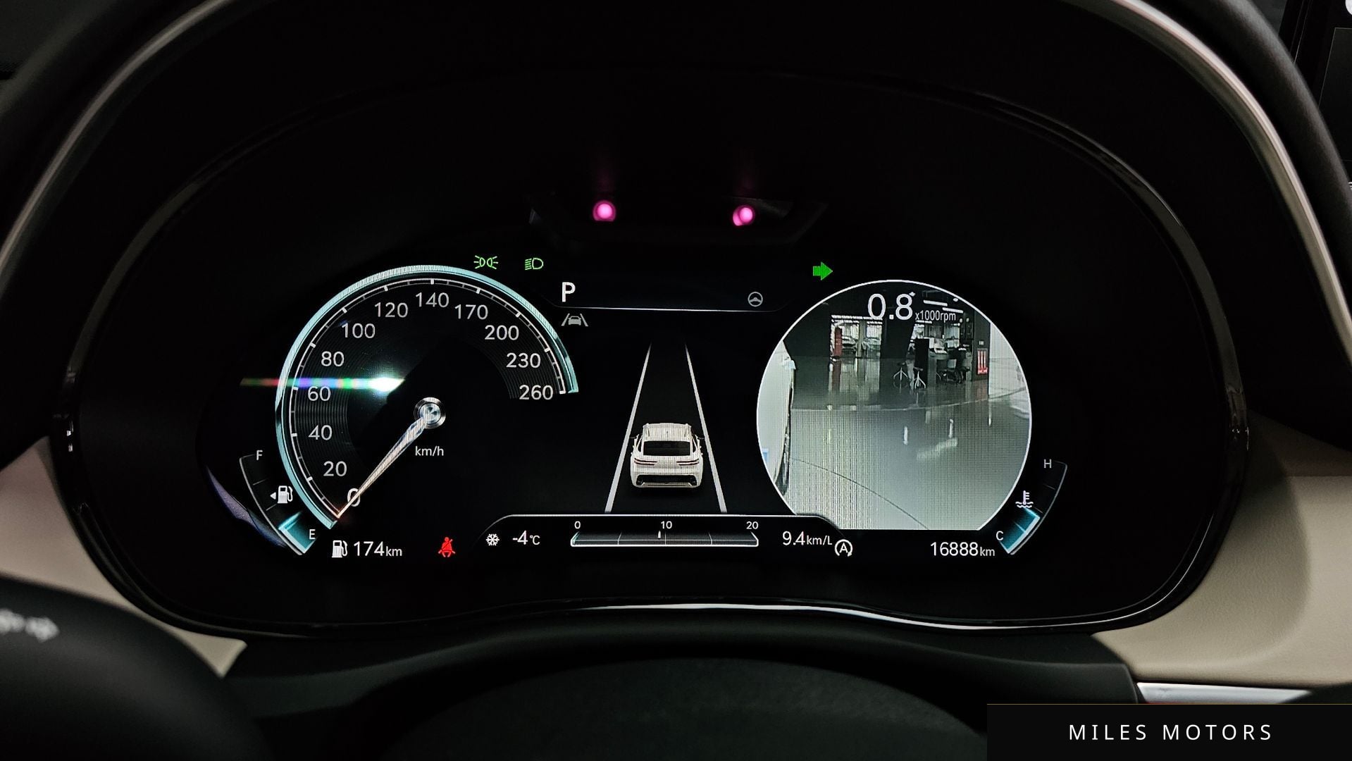 Genesis GV70 2023 — миниатюра 8