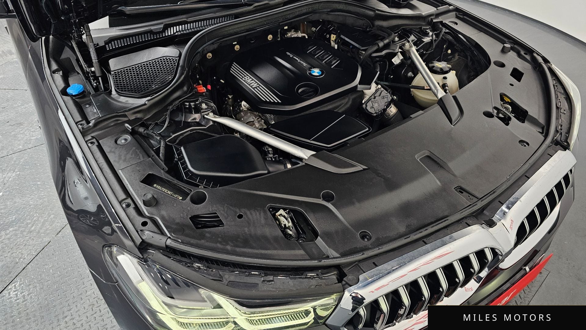 BMW 6 Series GT (G32) 2021 — миниатюра 6