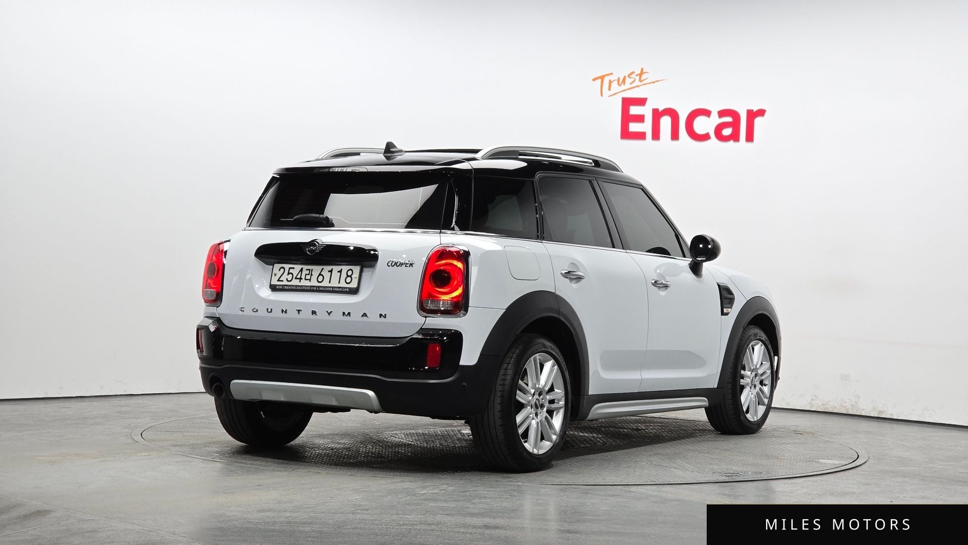 MINI 쿠퍼 컨트리맨 2019 — миниатюра 2