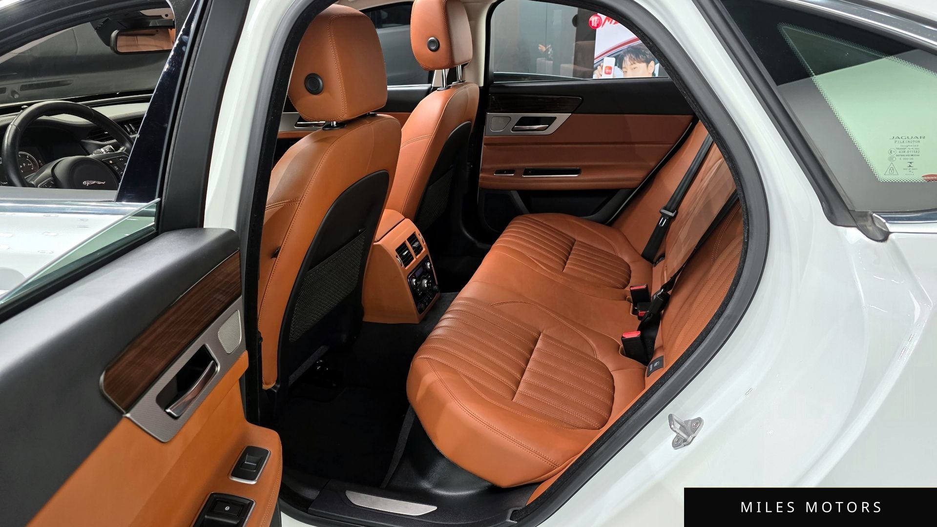 Jaguar XF (X260) 2017 — миниатюра 12