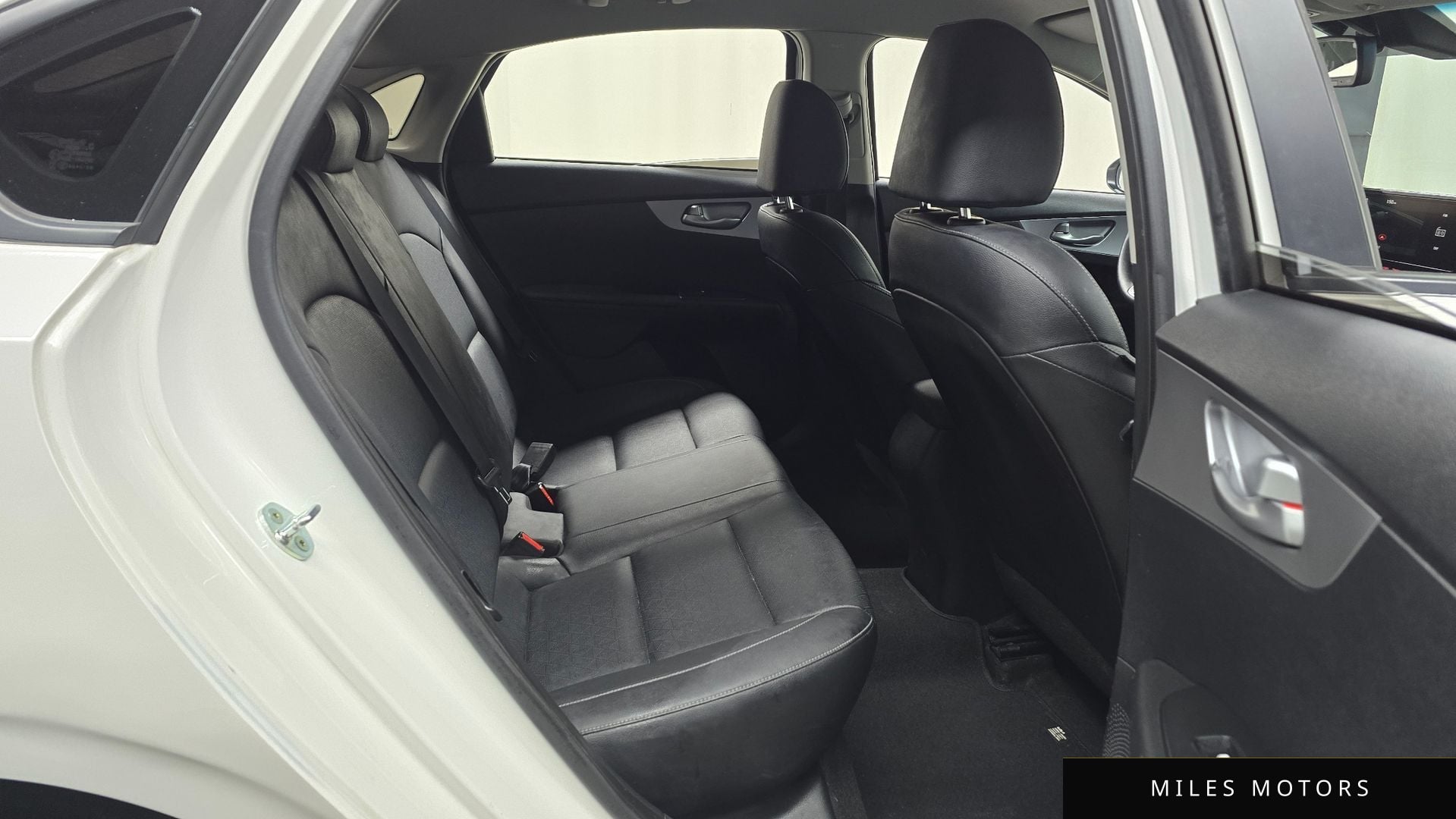 Kia K3 2022 — миниатюра 12