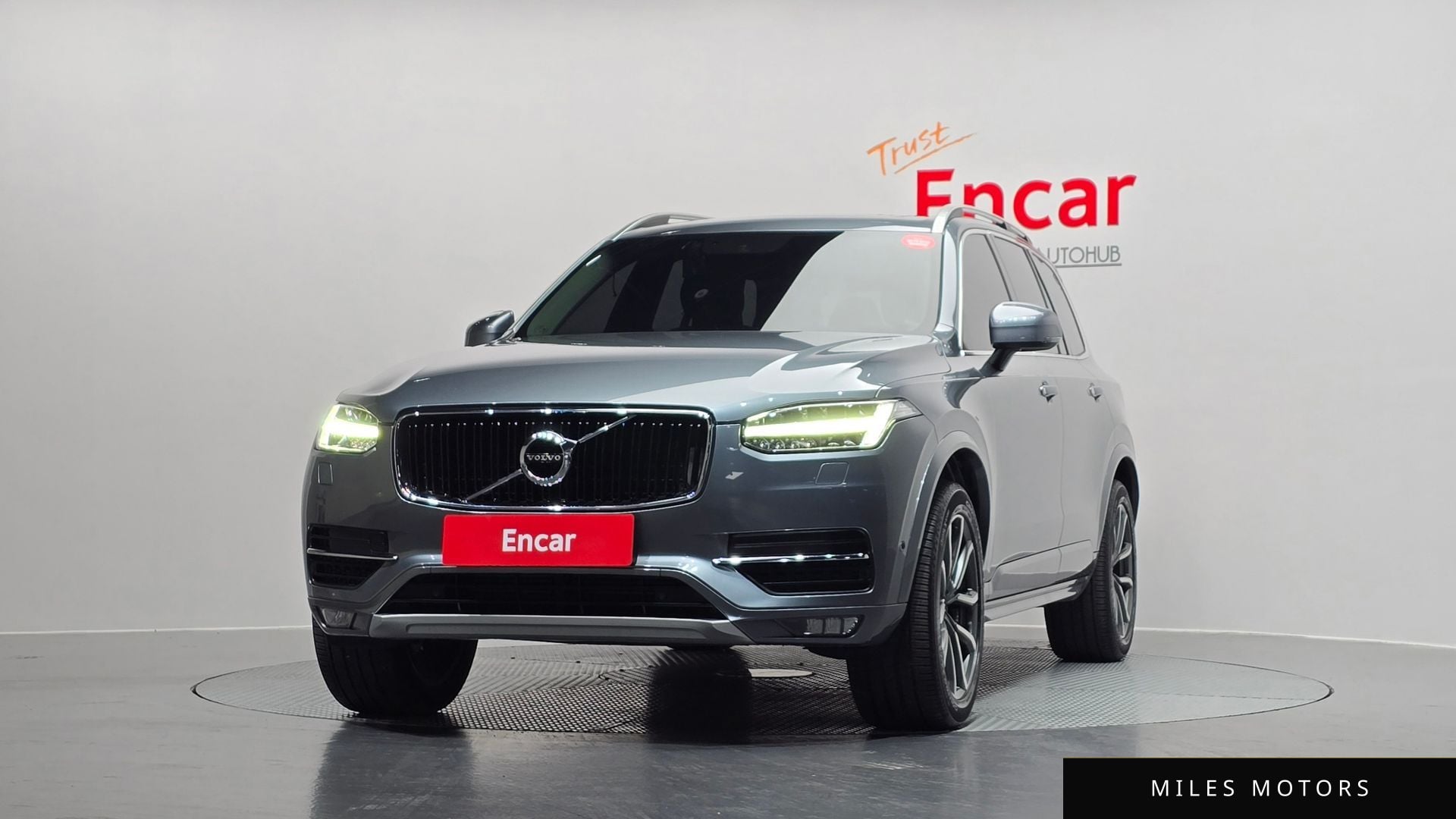 Volvo XC90 2018 — миниатюра 3