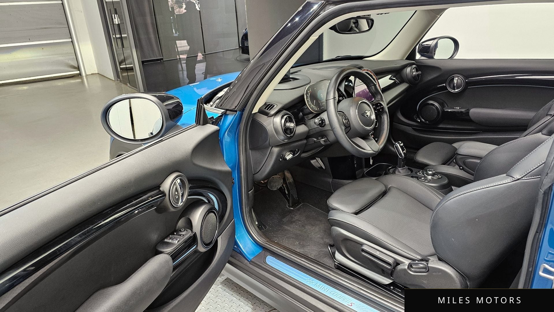 MINI Cooper S 2022 — миниатюра 10