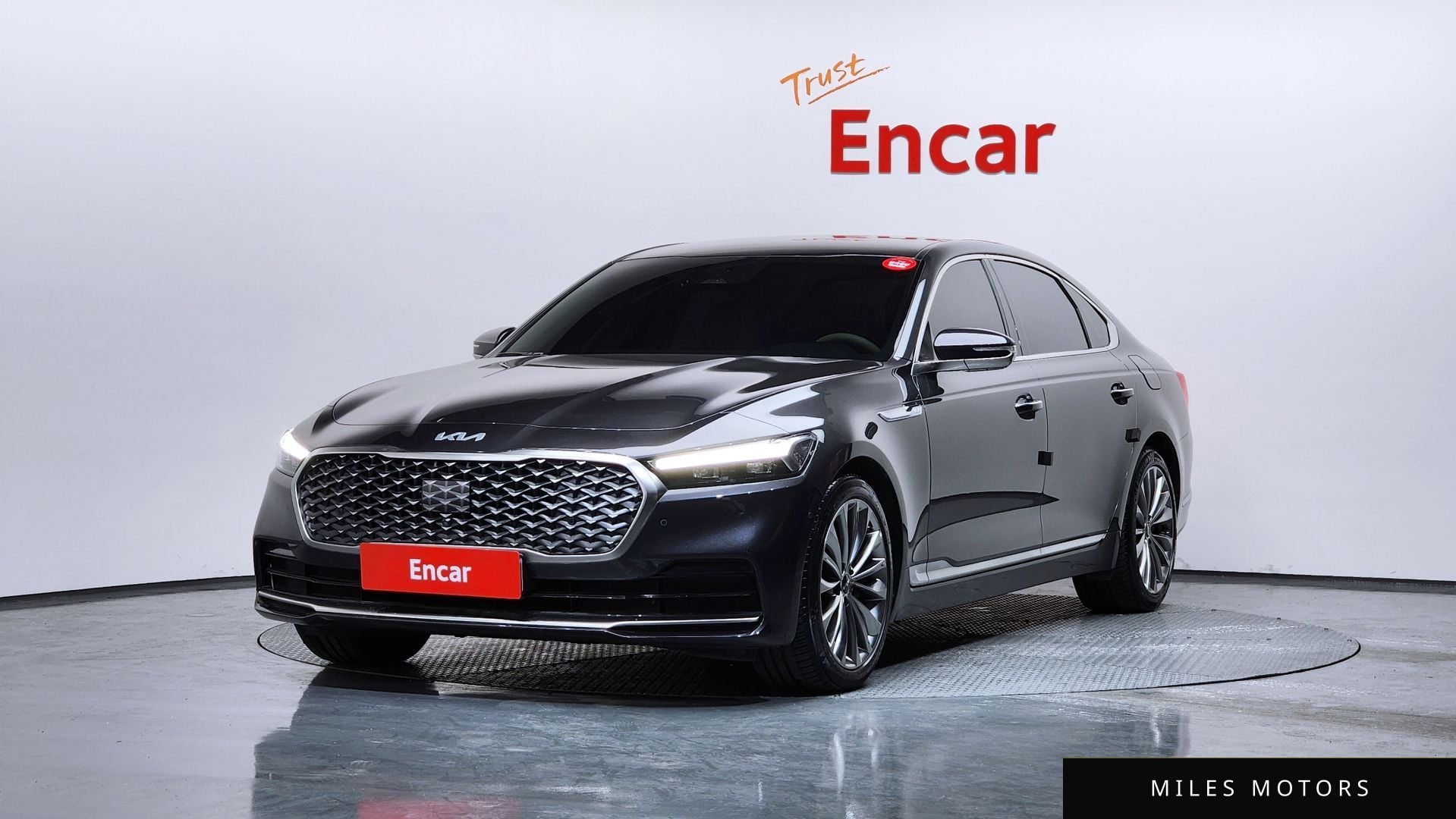 Kia K9 2022 — фото 1 из 12