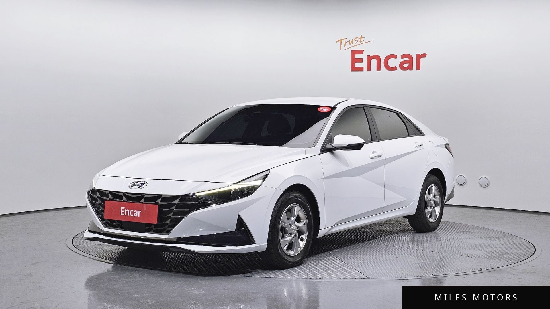 Hyundai AVANTE 2021 — фото 1 из 12
