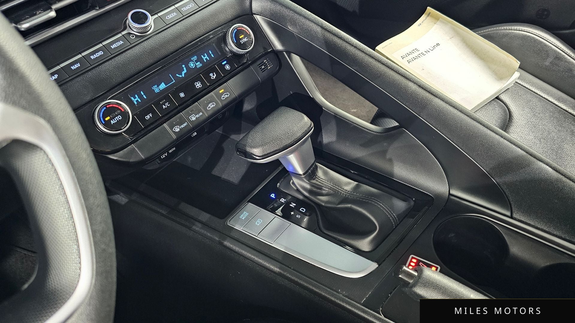 Hyundai AVANTE 2021 — миниатюра 9