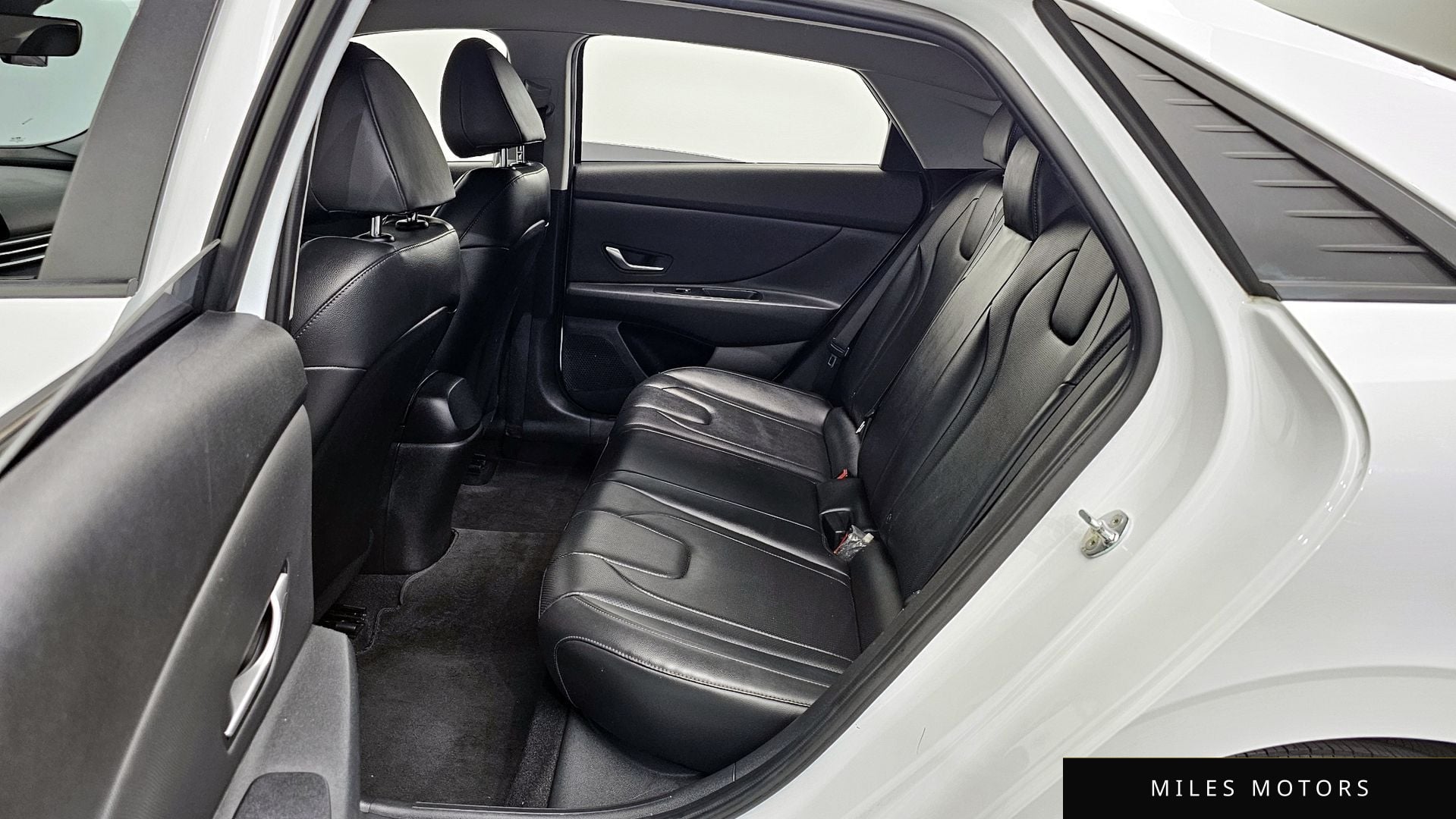Hyundai AVANTE 2021 — миниатюра 11