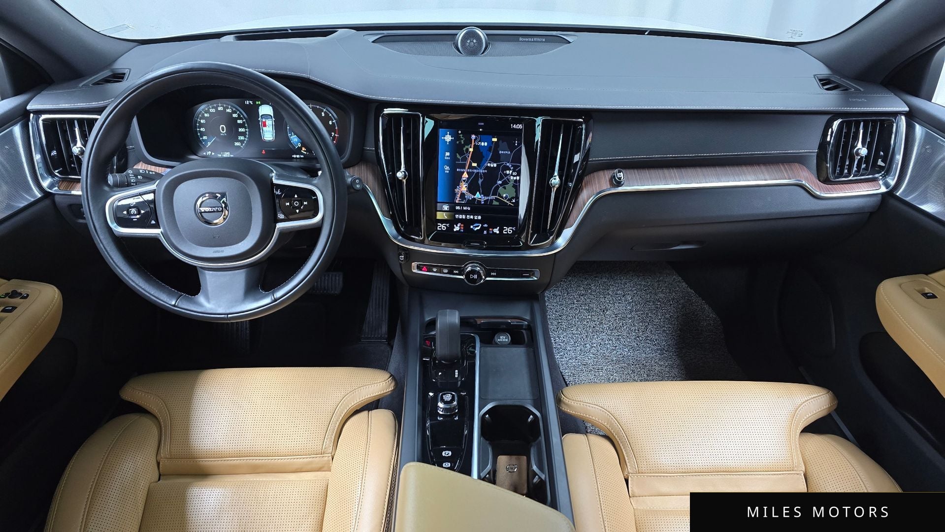 Volvo V60 2022 — миниатюра 7