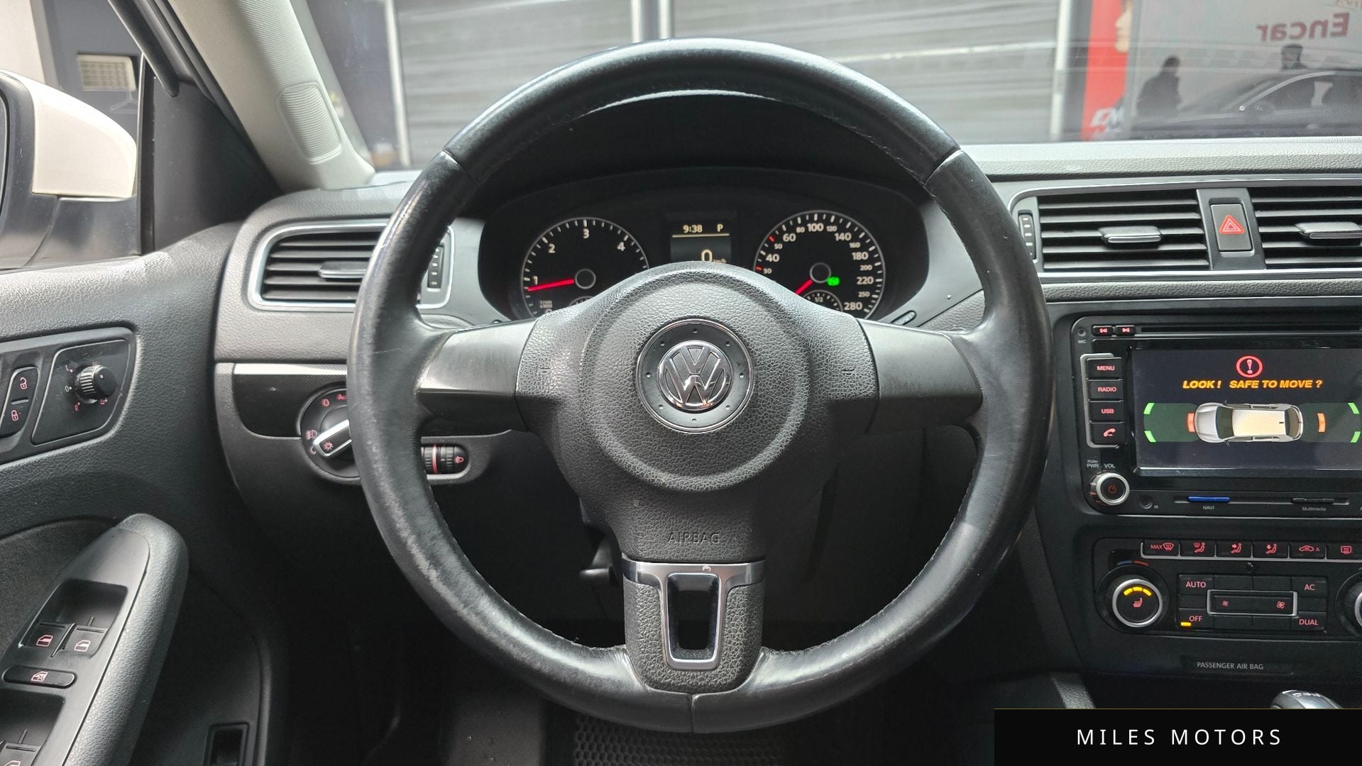 Volkswagen Jetta 2012 — миниатюра 14