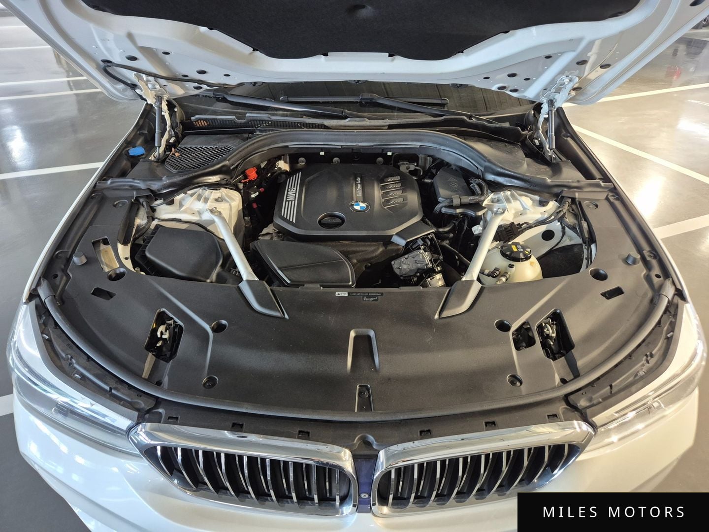 BMW 6 Series GT (G32) 2019 — миниатюра 6