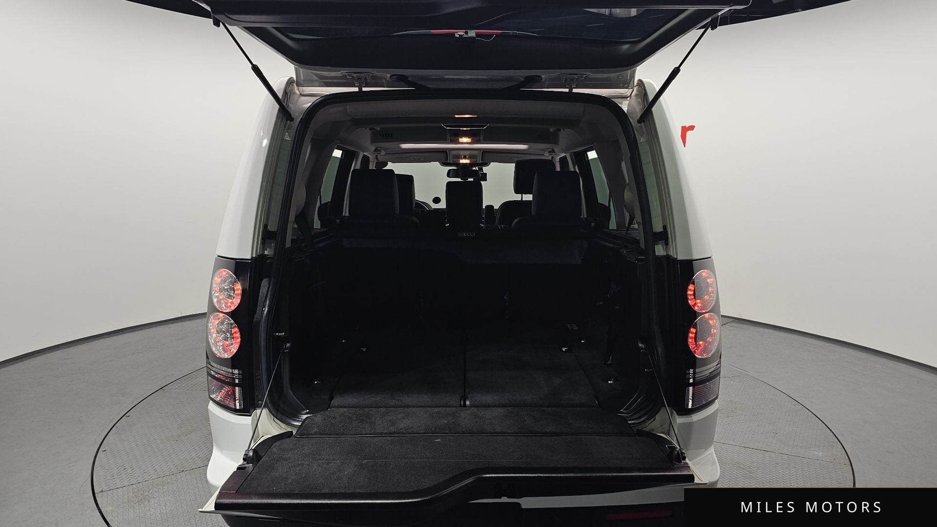 Land Rover 디스커버리 4 2016 — миниатюра 20