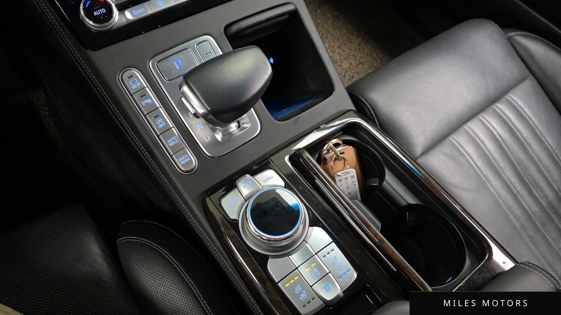 Genesis G90 2019 — миниатюра 9