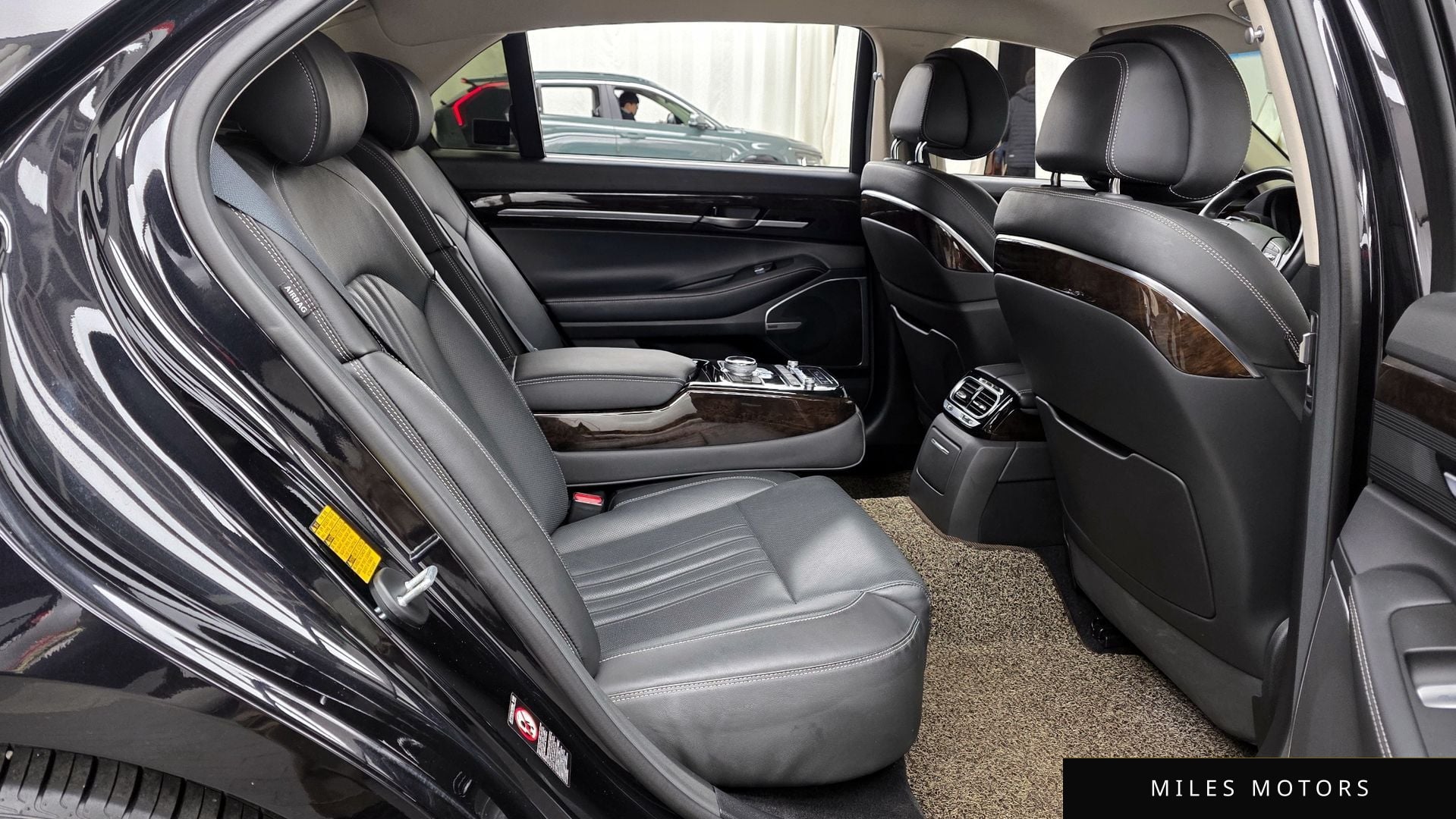 Genesis G90 2019 — миниатюра 12