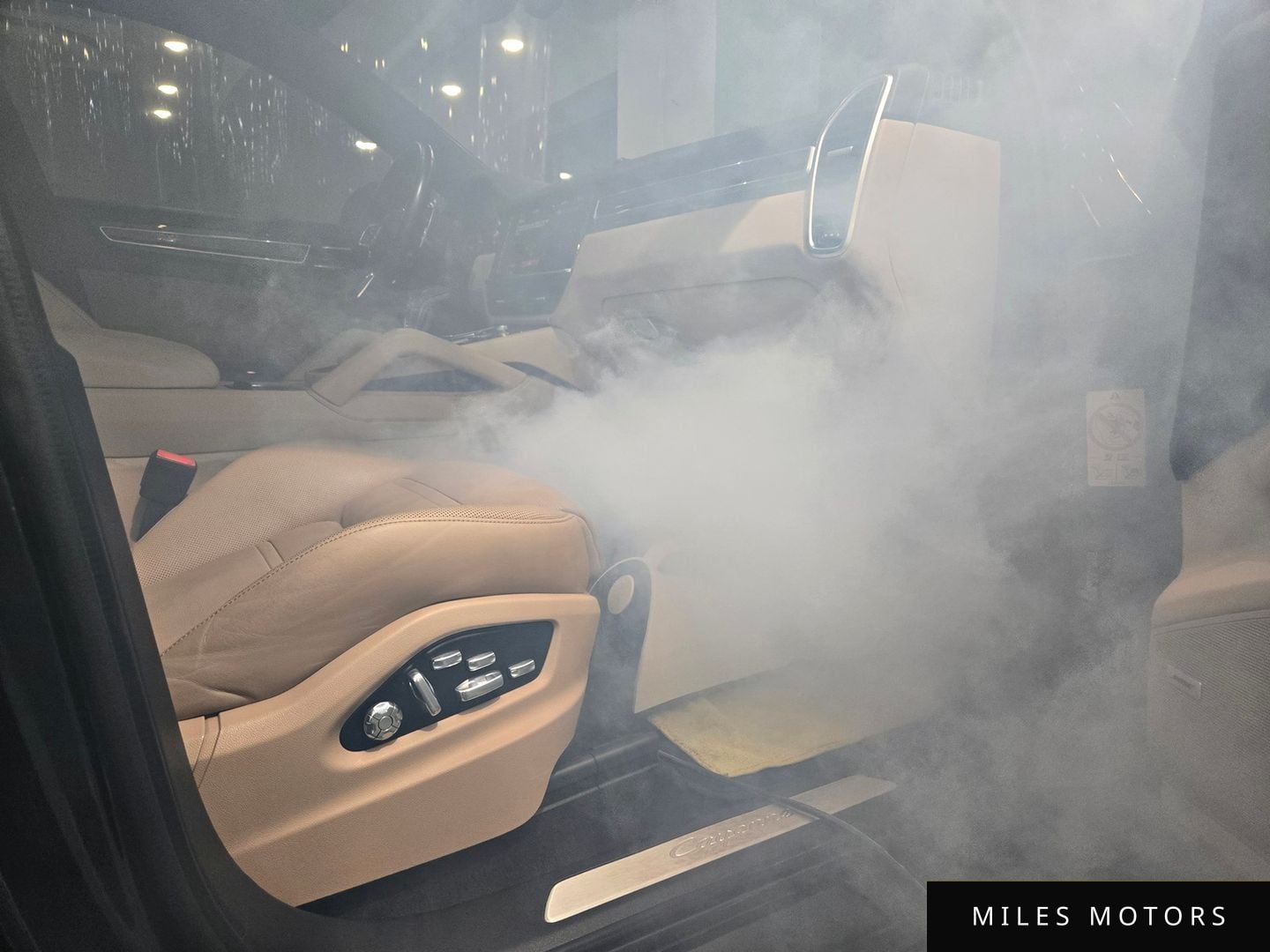 Porsche Cayenne 2021 — миниатюра 3