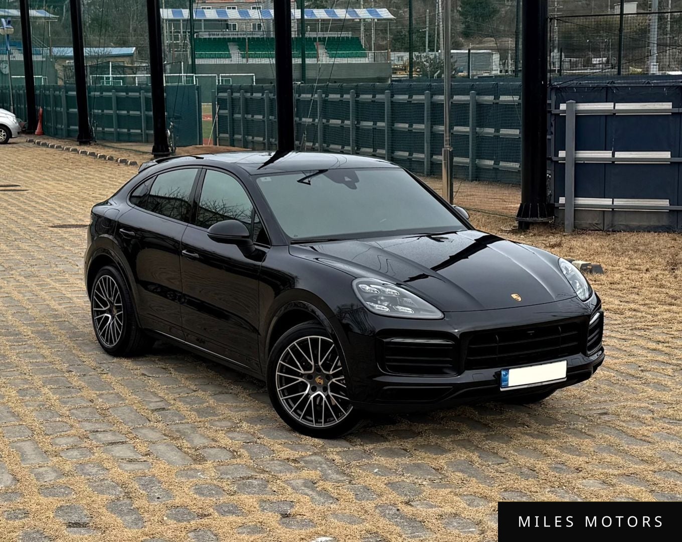 Porsche Cayenne 2021 — миниатюра 4