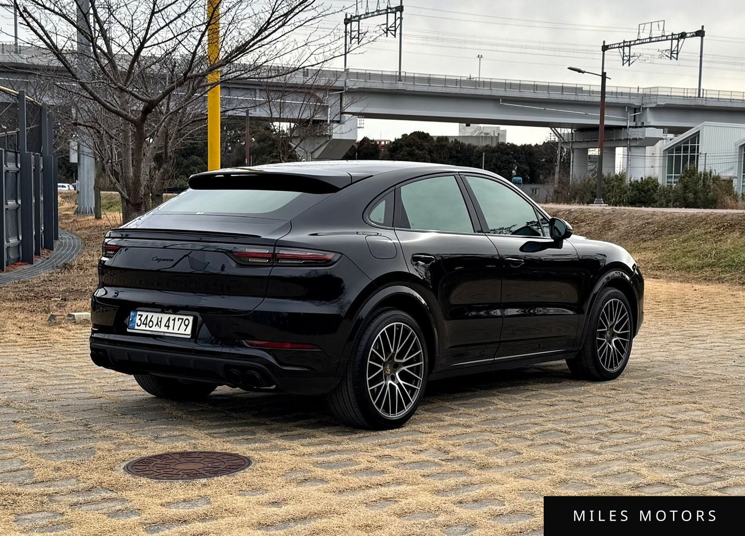 Porsche Cayenne 2021 — миниатюра 6