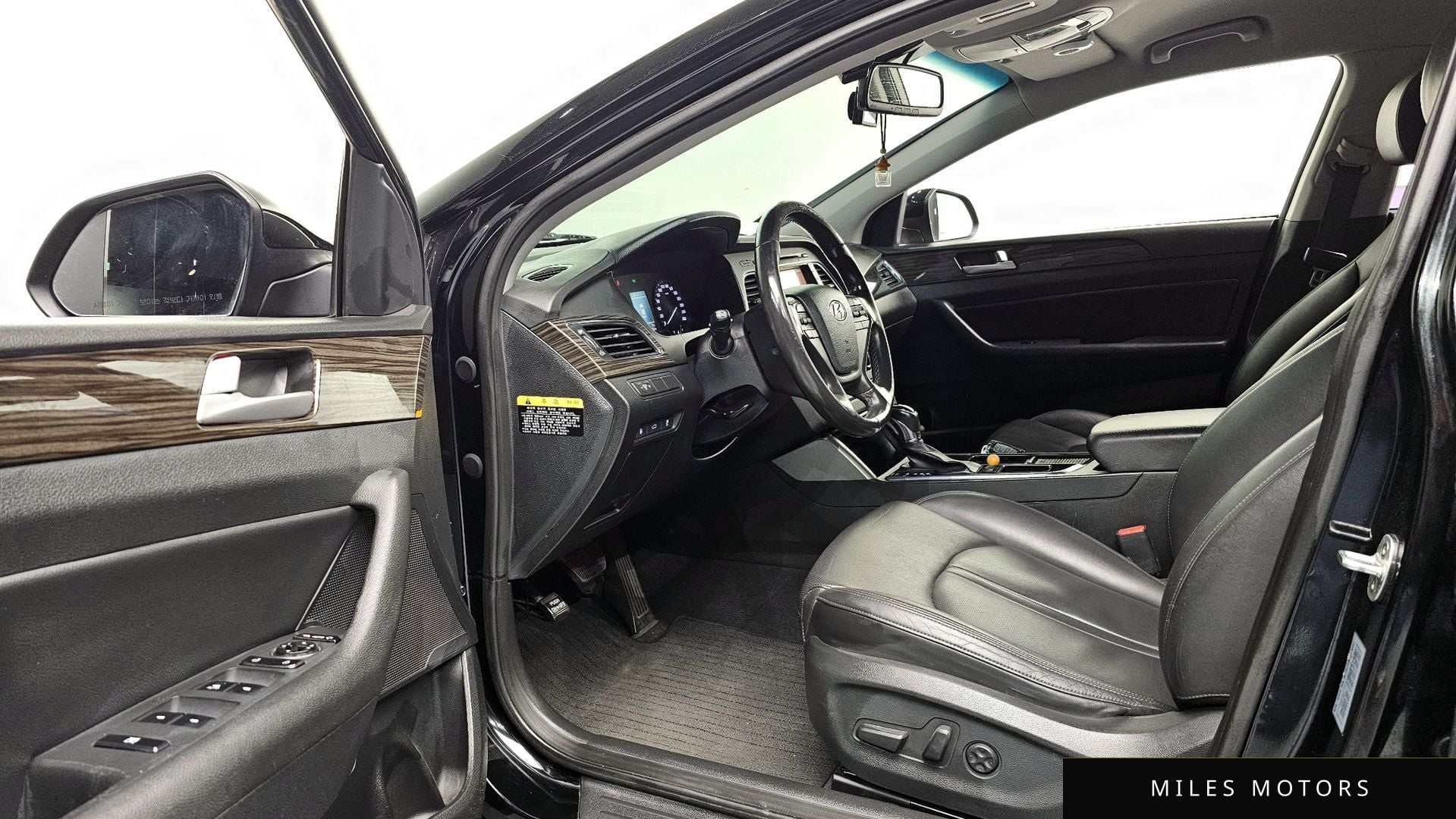 Hyundai Sonata 2015 — миниатюра 11