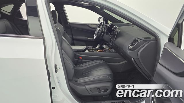 Лексус NX450h+ 2022 — миниатюра 11