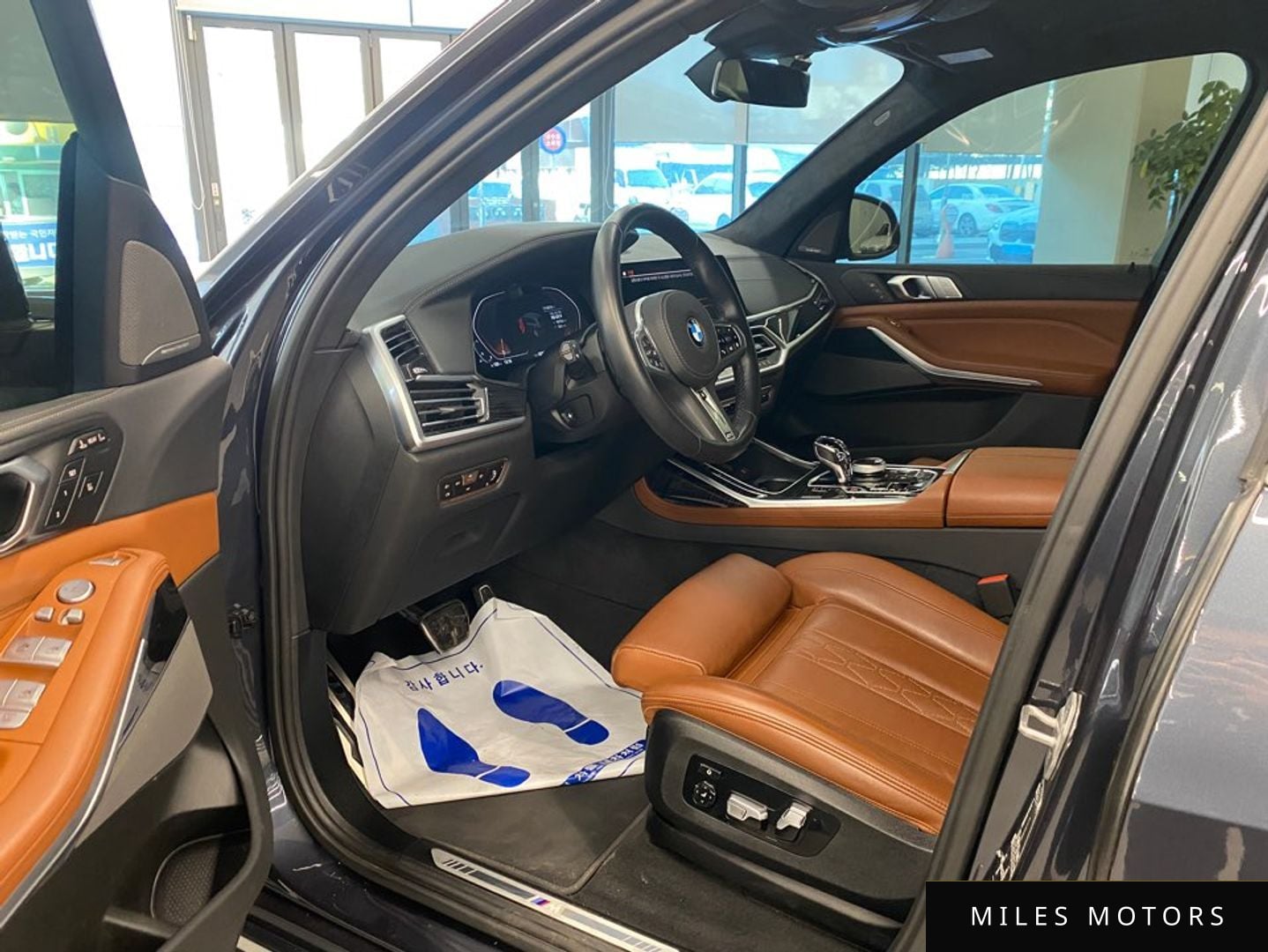 BMW X7 (G07) 2022 — миниатюра 10
