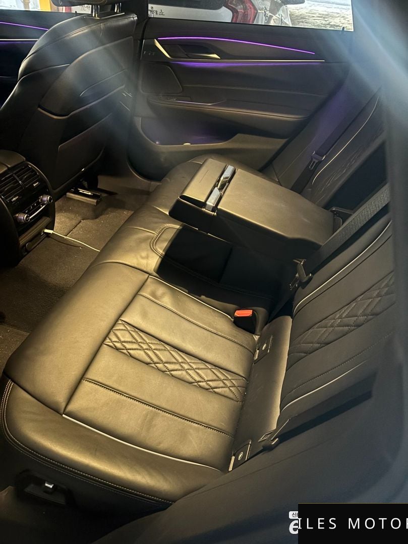 BMW 6 Series GT (G32) 2022 — миниатюра 8