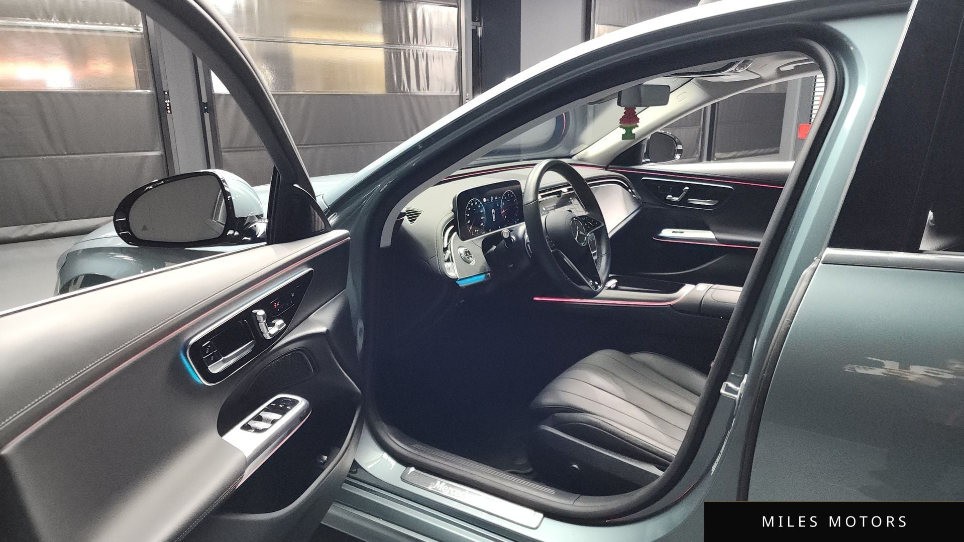 Mercedes-Benz E-Class W214 2024 — миниатюра 10