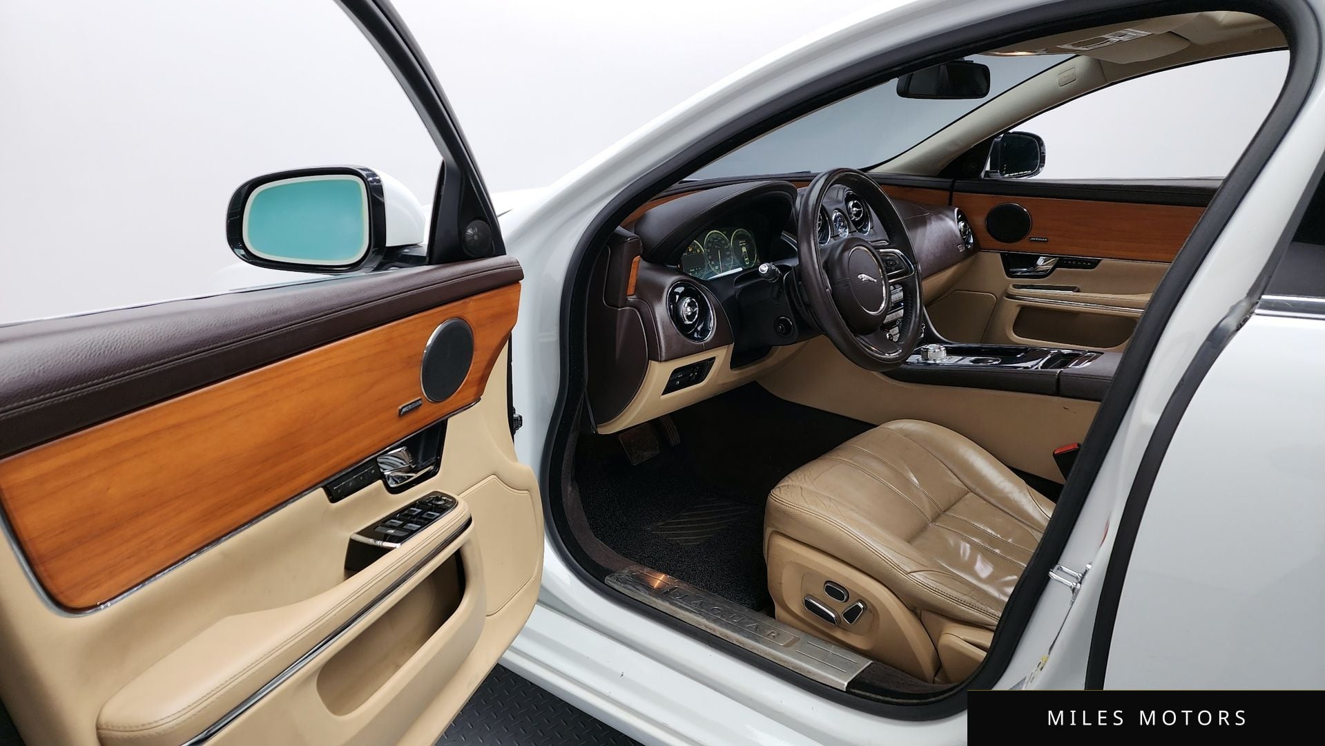 Jaguar All New XJ 2013 — миниатюра 10