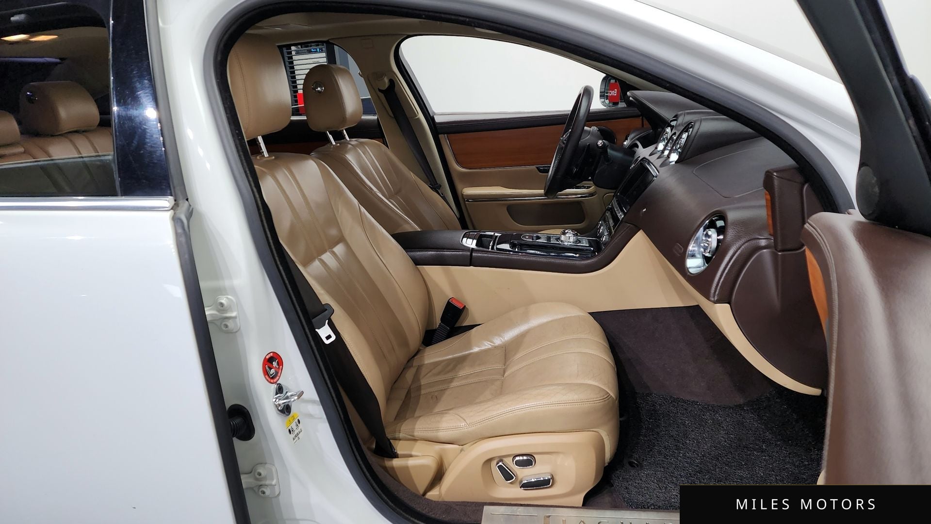 Jaguar All New XJ 2013 — миниатюра 11