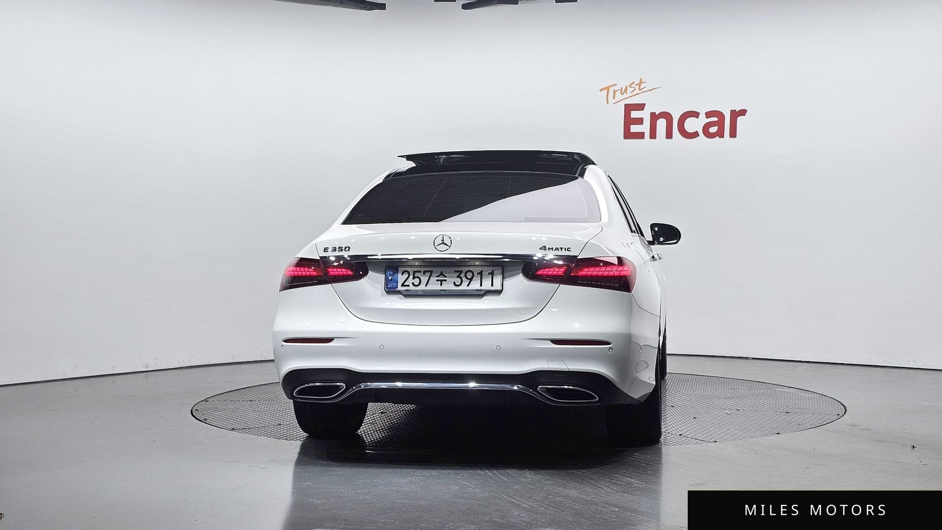 Mercedes-Benz E-Class W213 2021 — миниатюра 4