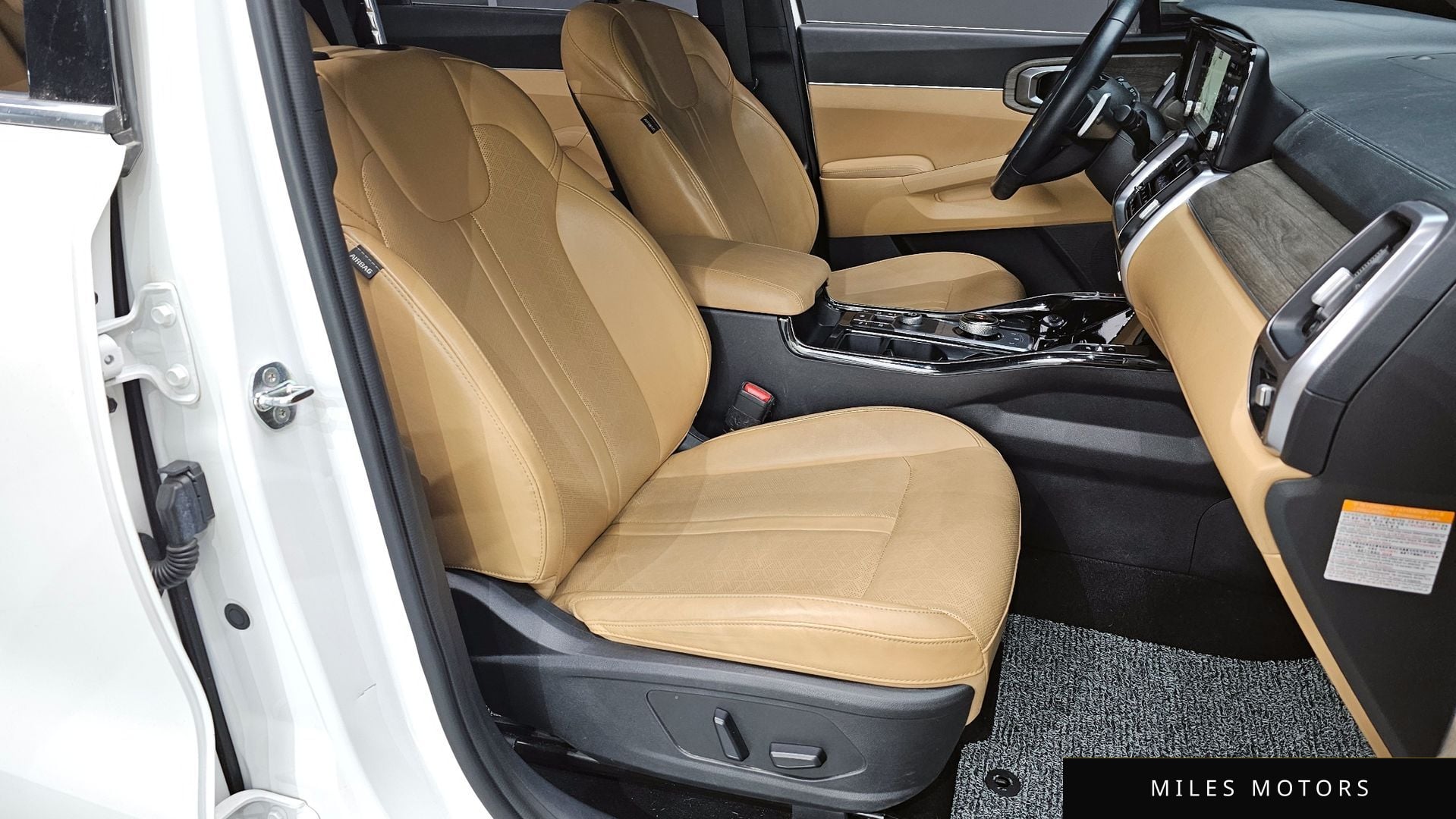 Kia Sorento 2022 — миниатюра 11
