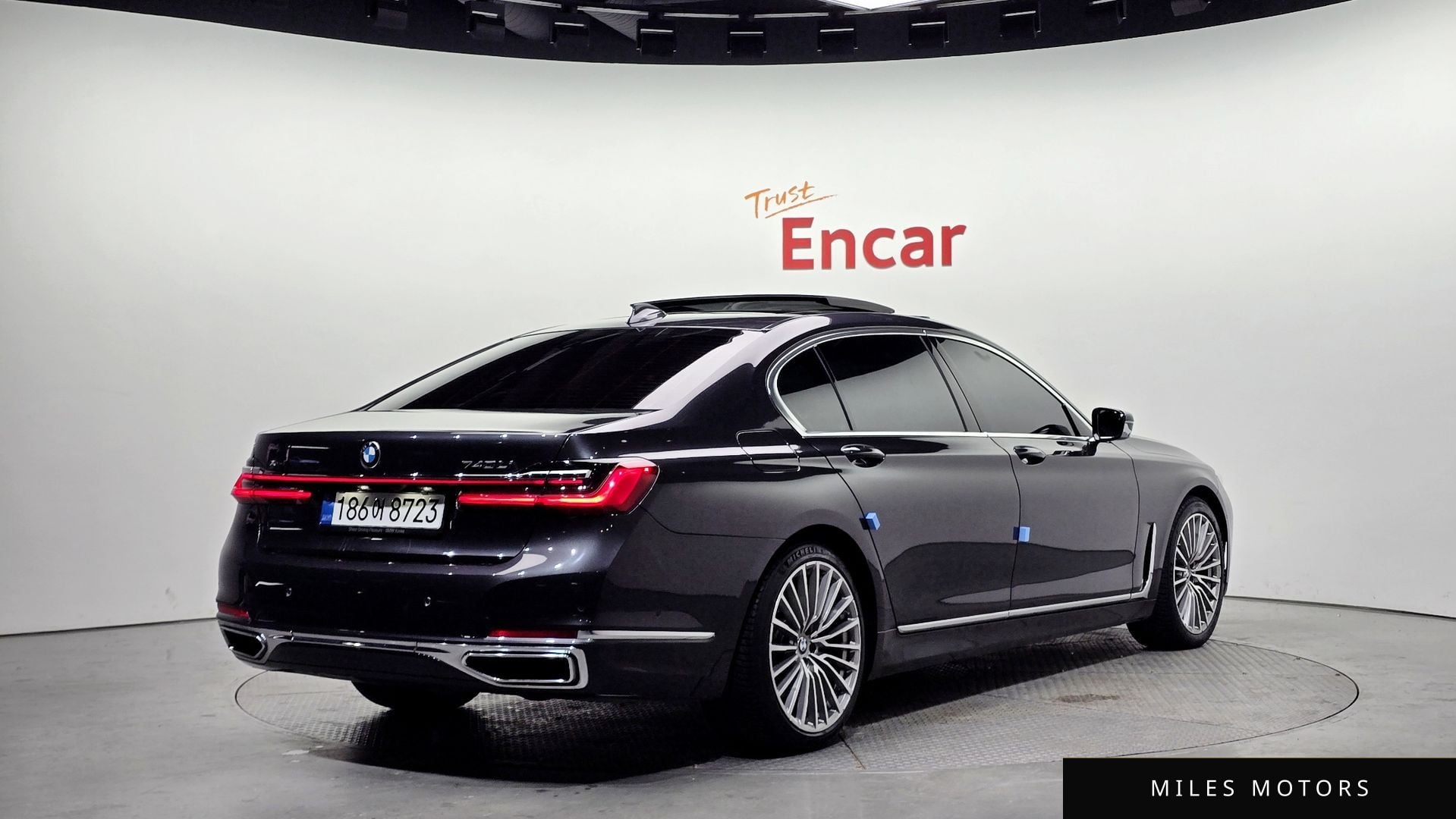BMW 7 Series (G11) 2021 — миниатюра 2