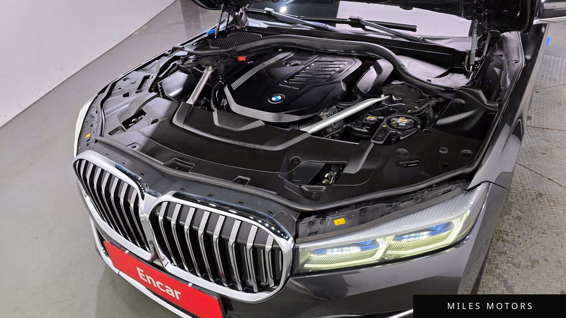 BMW 7 Series (G11) 2021 — миниатюра 6
